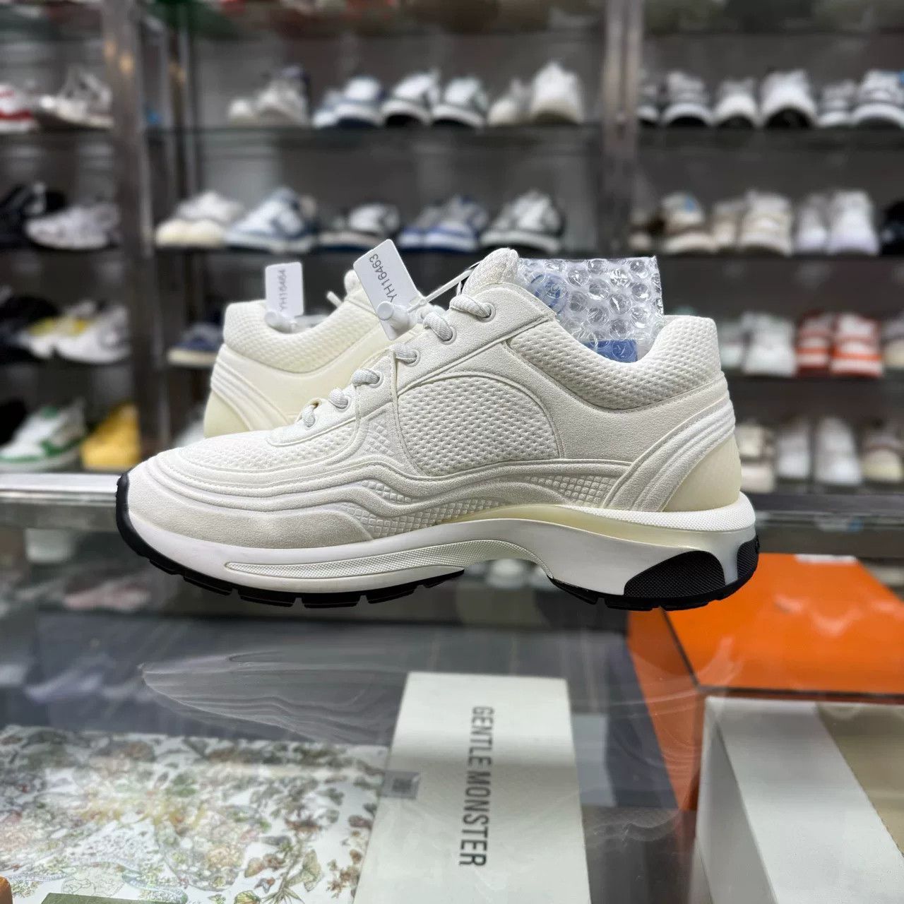 Chanel Chanel 24S Double C Sneakers Size US 8 / IT 38 - 5 Thumbnail