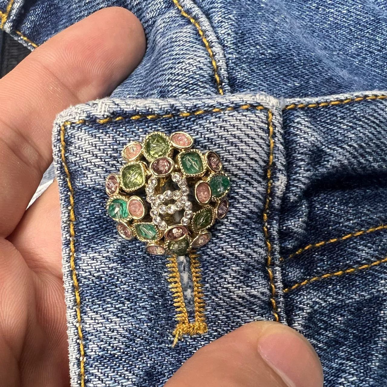 Chanel Chanel 22k Jewelry Buckle Denim Shorts Size 37" - 4 Thumbnail