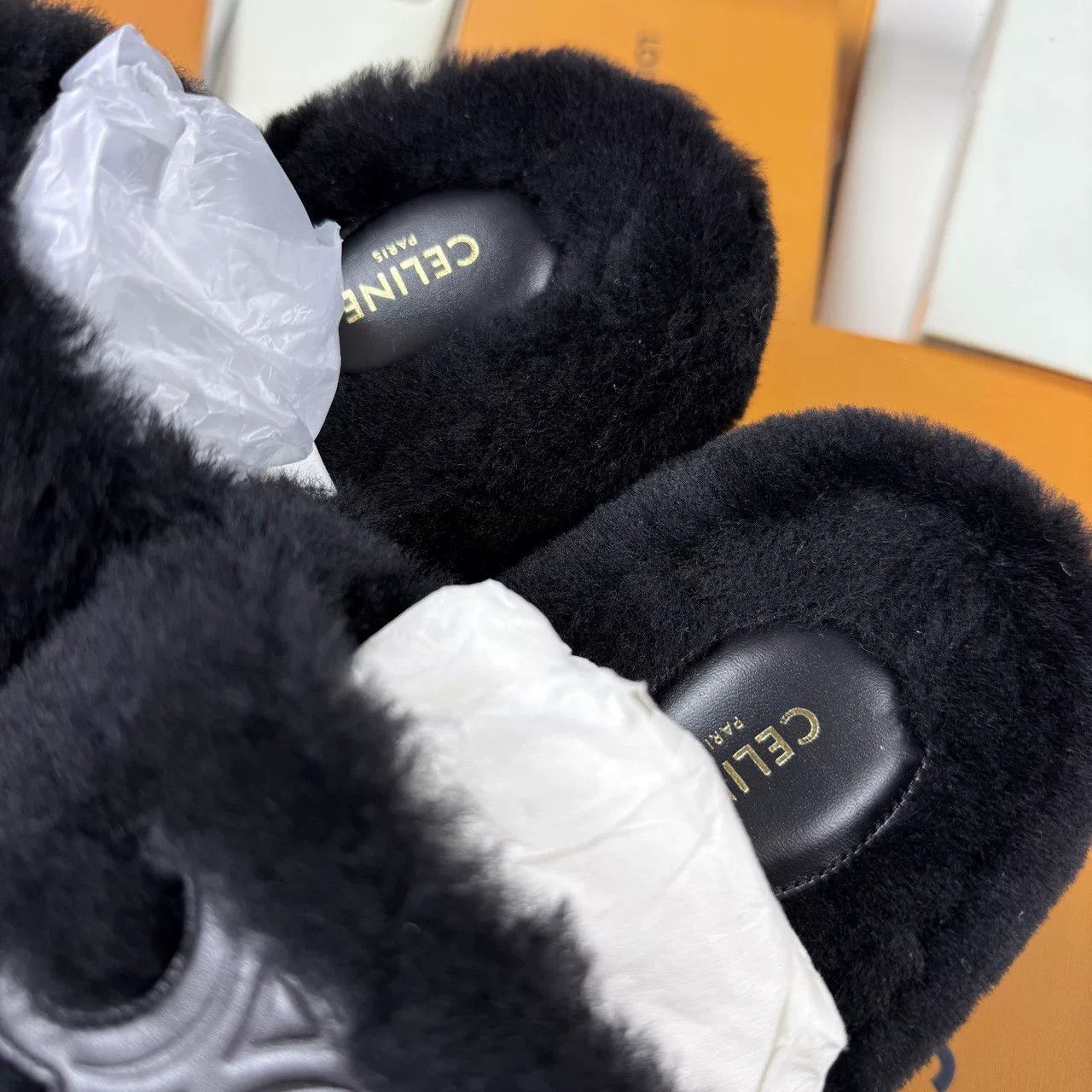 Celine CELINE 24SS TRIOMPHE Sheepskin Fur Slippers Size US 6 / IT 36 - 5 Thumbnail