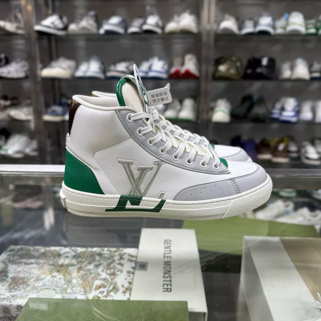 Louis Vuitton Louis Vuitton Charlie High Top Sneakers Size US 7 / IT 37 - 2 Thumbnail
