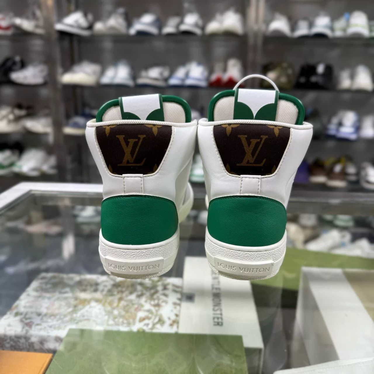 Louis Vuitton Louis Vuitton Charlie High Top Sneakers Size US 7 / IT 37 - 6 Thumbnail