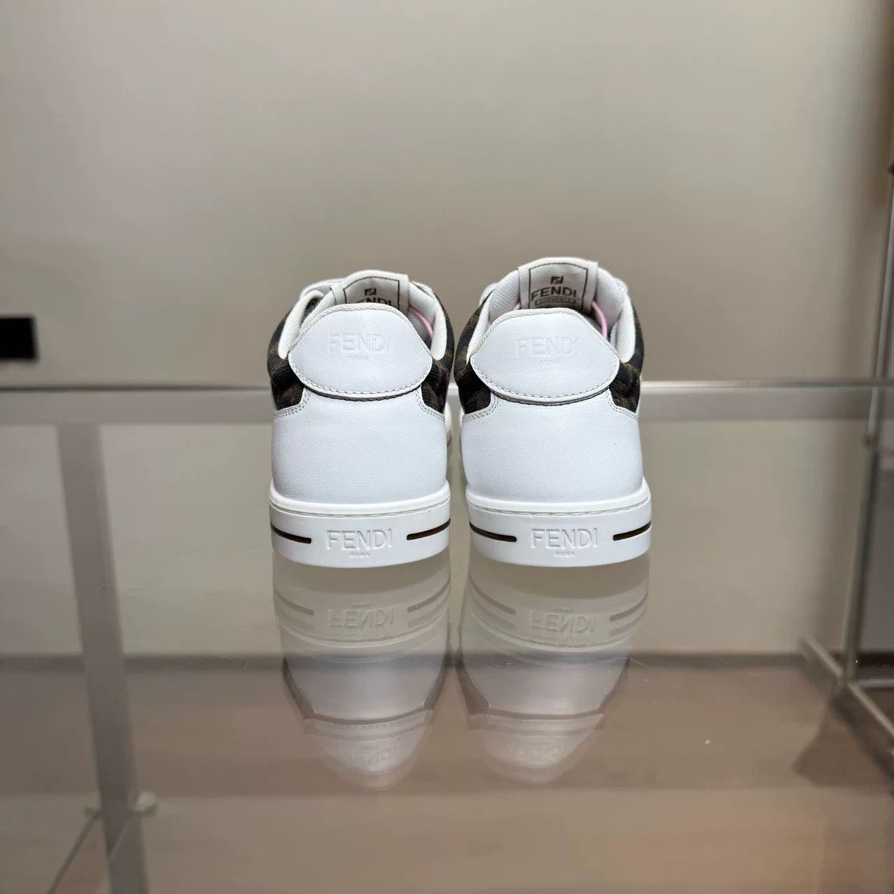 Fendi Fendi White Monogram Velcro Sneakers Size US 5 / IT 35 - 5 Thumbnail
