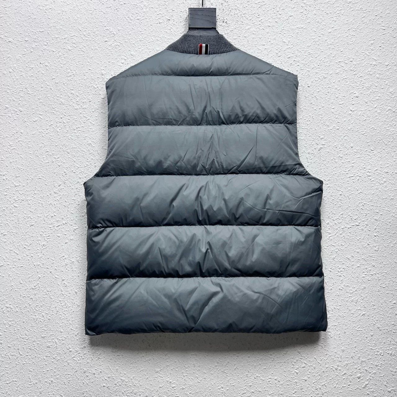 Thom Browne THOM BROWNE Solid Stripe Down Vest Size US L / EU 52-54 / 3 - 2 Thumbnail