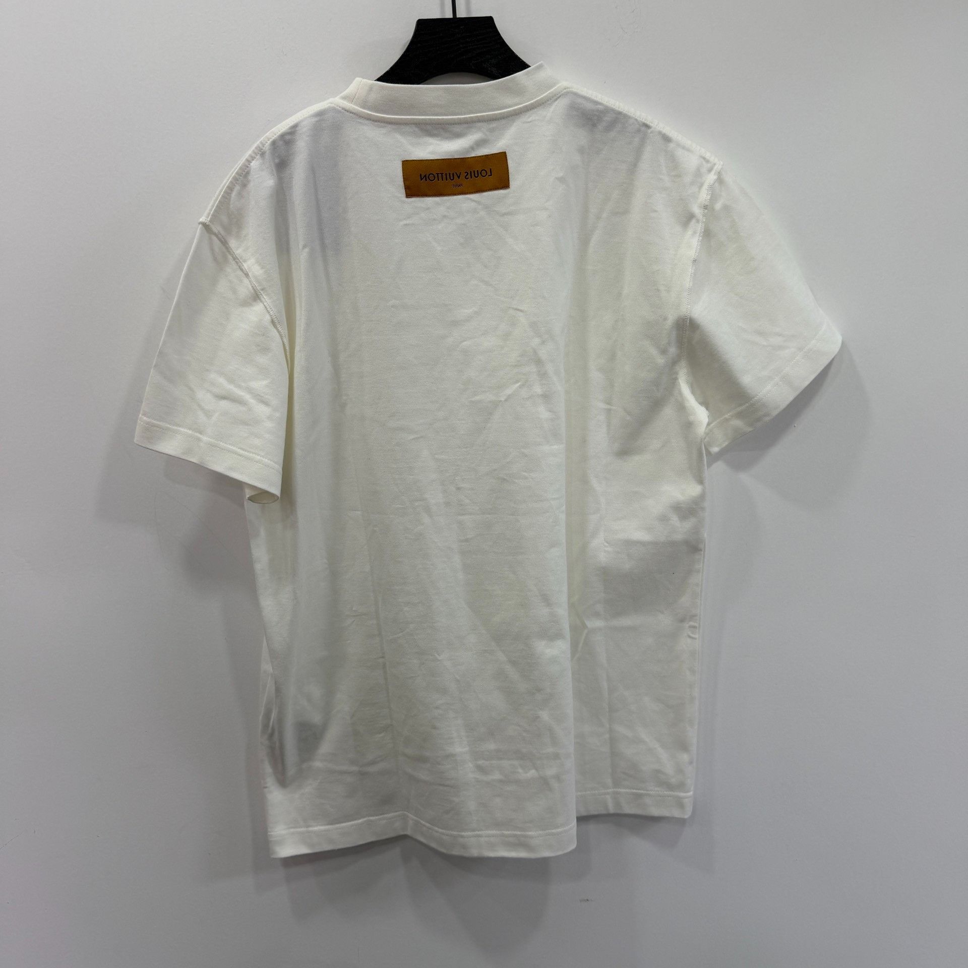 Louis Vuitton Louis Vuitton Retro T-Shirt XS Women Size XS / US 0-2 / IT 36-38 - 2 Thumbnail