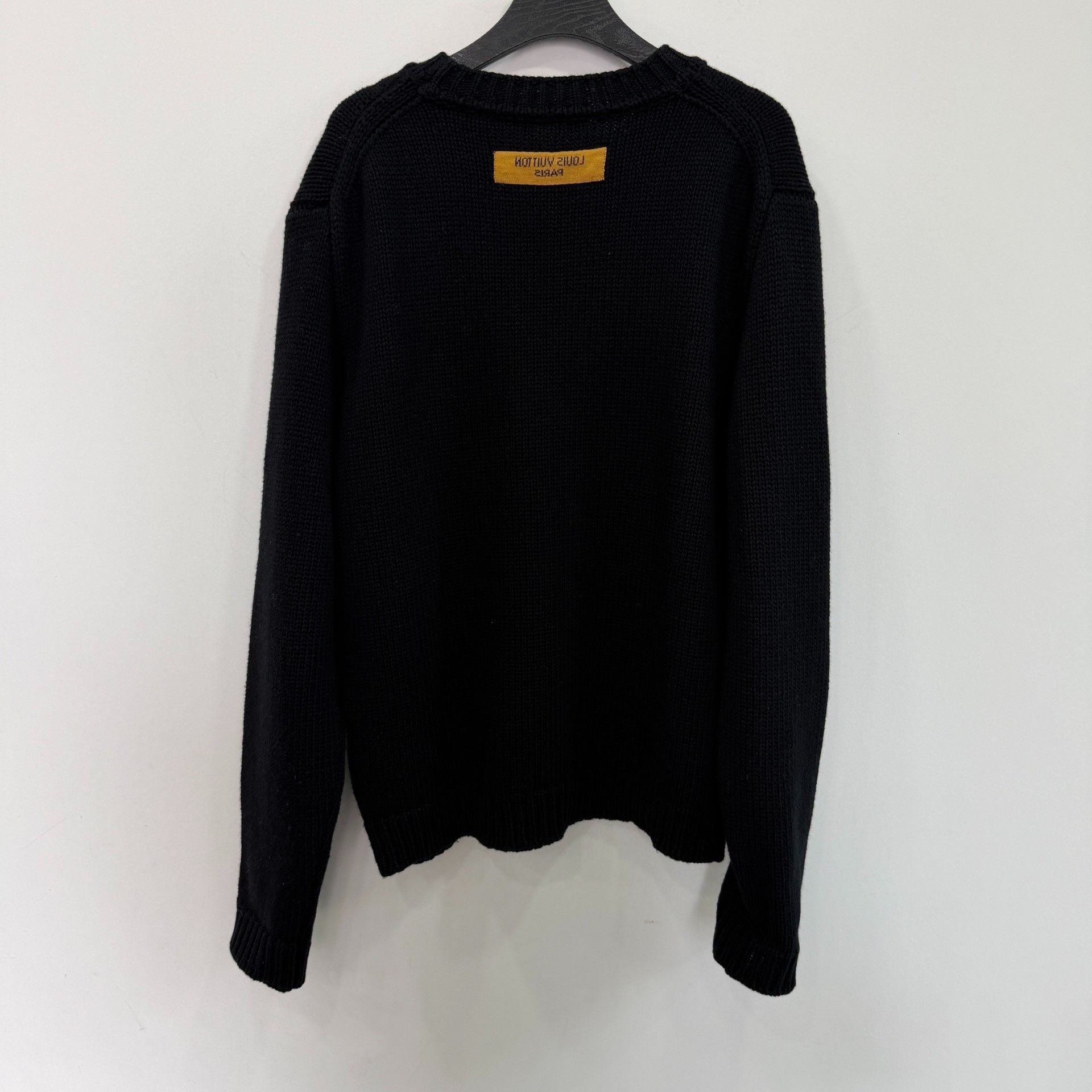 Louis Vuitton Louis Vuitton Retro Sweater M Women Size M / US 6-8 / IT 42-44 - 2 Thumbnail