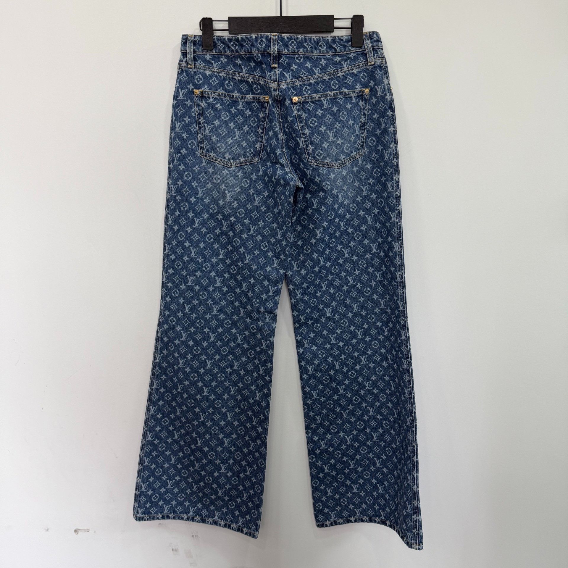 Louis Vuitton Louis Vuitton Denim Long Denim Jeans 32 Men Size US 32 / EU 48 - 2 Thumbnail