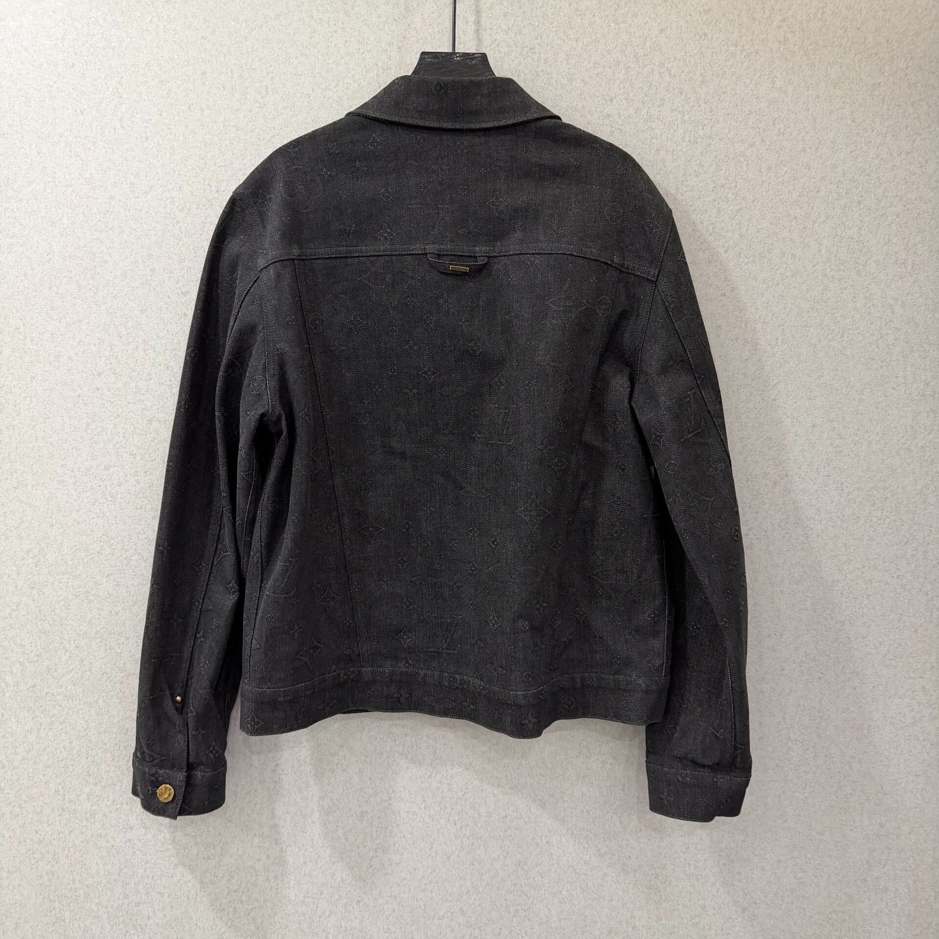 Louis Vuitton Louis Vuitton Denim Light Jacket l Men Size US L / EU 52-54 / 3 - 2 Thumbnail
