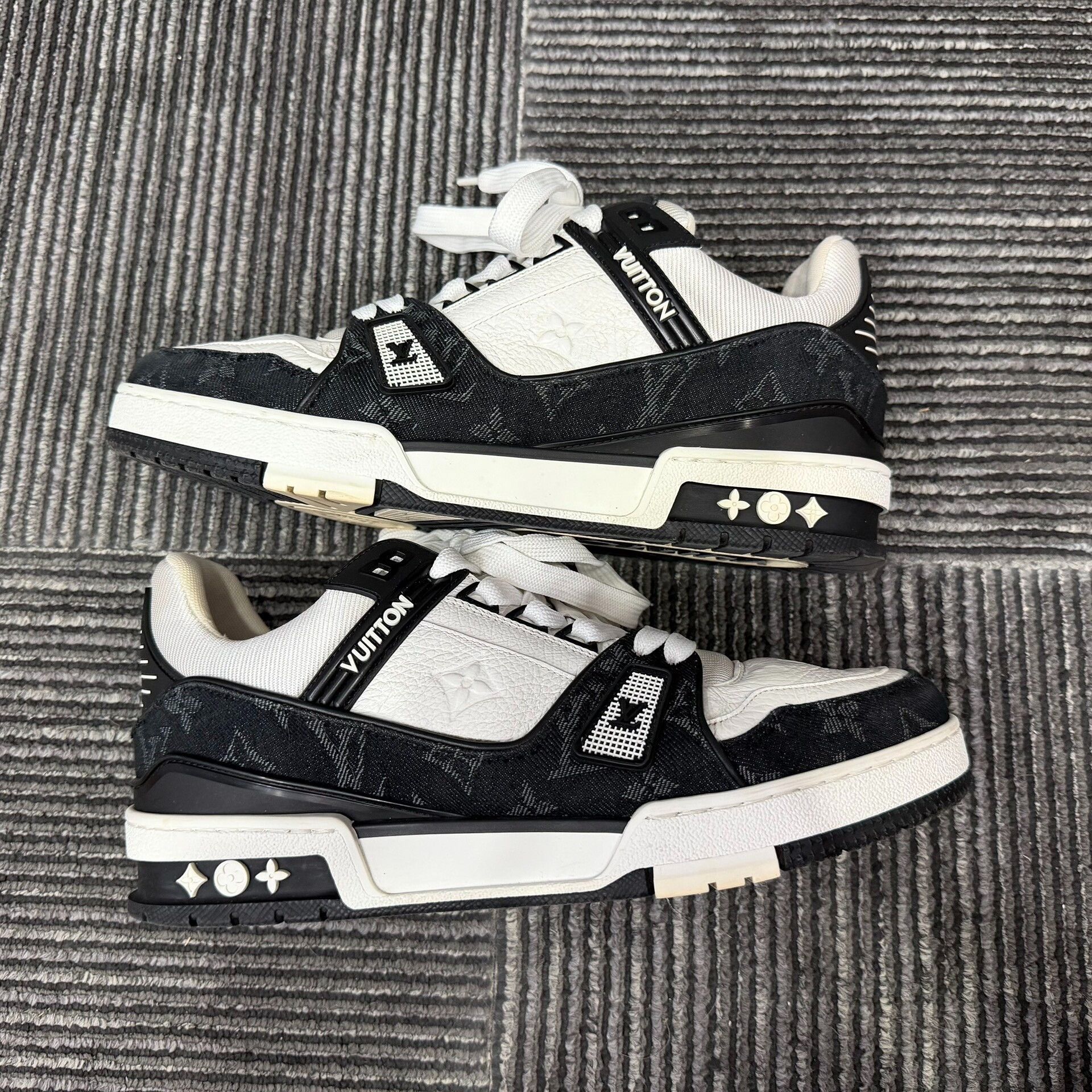 Louis Vuitton Louis Vuitton Training Denim Black Lowtop Sneakers 7 Men Size US 7 / EU 40 - 2 Thumbnail