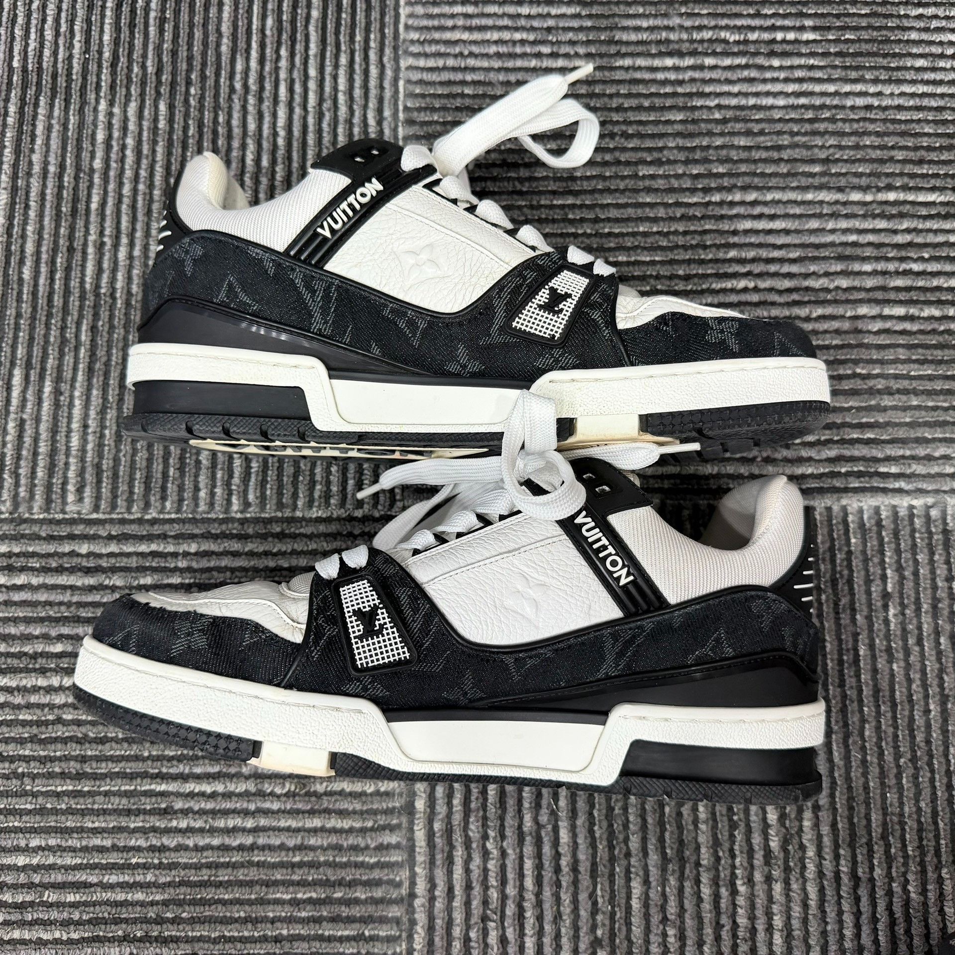 Louis Vuitton Louis Vuitton Training Denim Black Lowtop Sneakers 7 Men Size US 7 / EU 40 - 3 Thumbnail