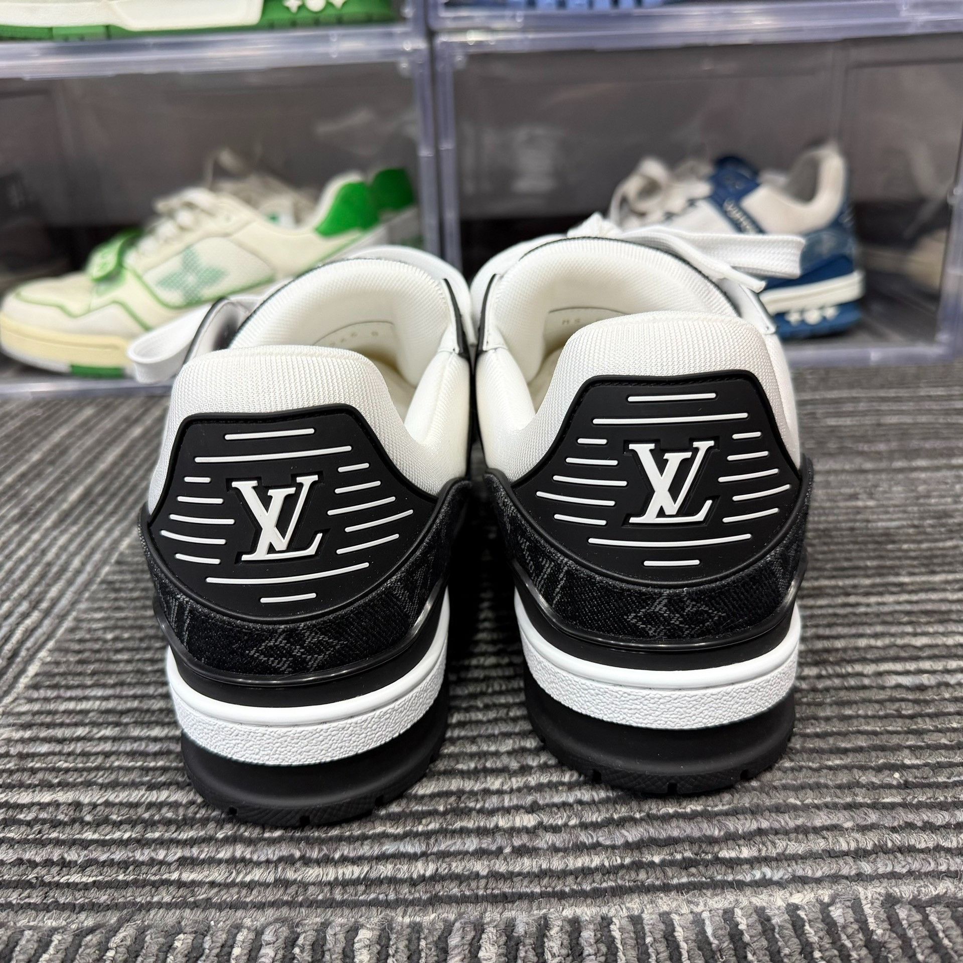 Louis Vuitton Louis Vuitton Training Denim Black Lowtop Sneakers 9 Men Size US 9 / EU 42 - 5 Thumbnail
