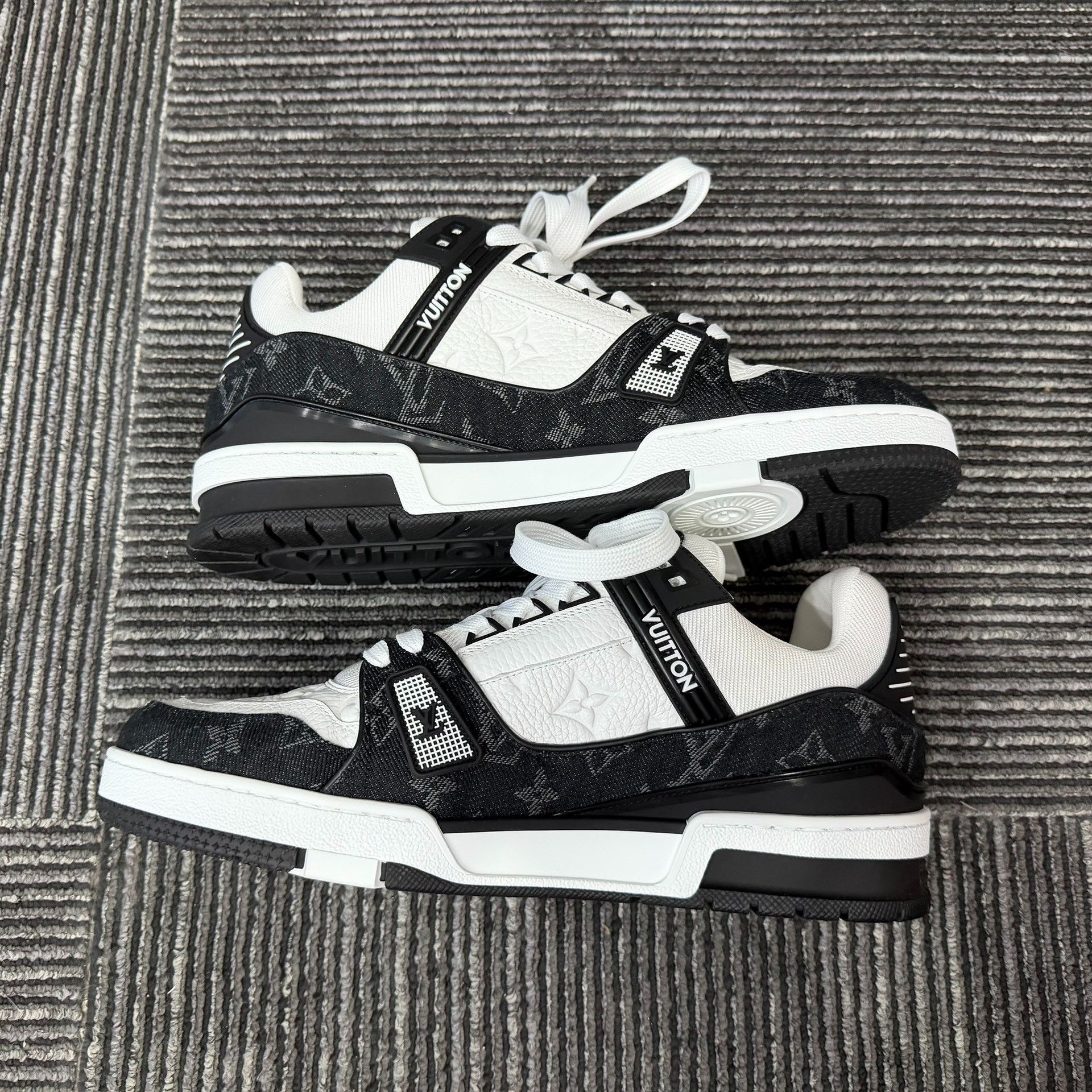 Louis Vuitton Louis Vuitton Training Denim Black Lowtop Sneakers 9 Men Size US 9 / EU 42 - 3 Thumbnail