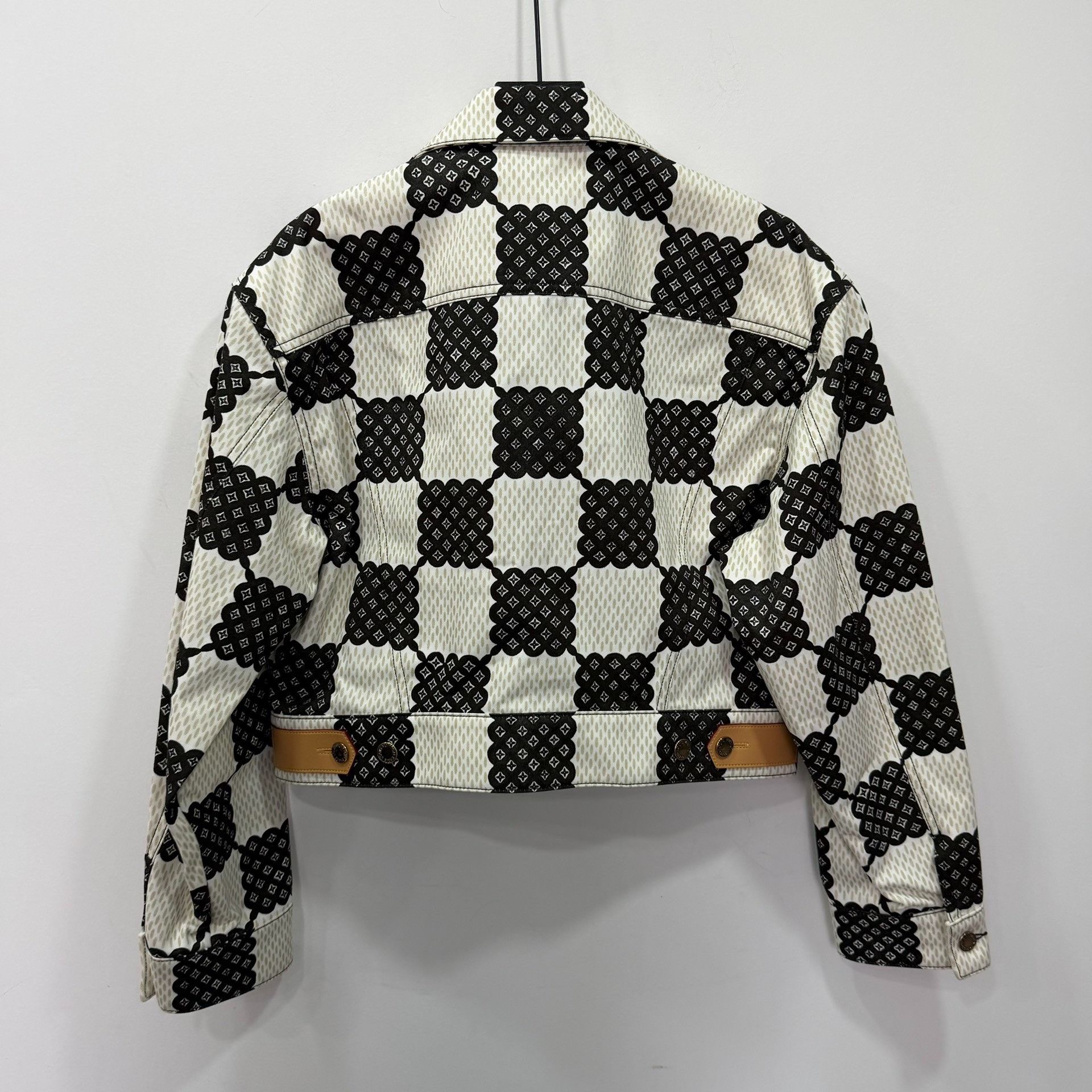 Louis Vuitton Louis Vuitton Checkered Jacket it_40 Women Size S / US 4 / IT 40 - 2 Thumbnail