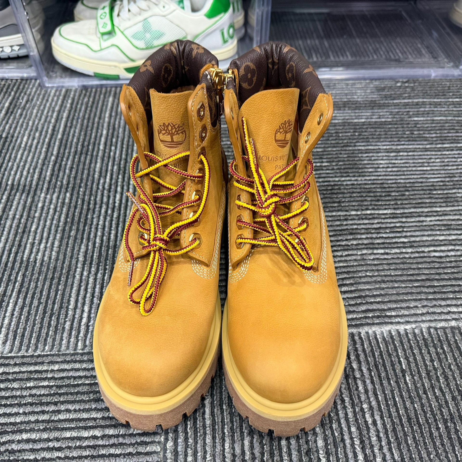 Louis Vuitton Louis Vuitton Collab Brown Boots 8 Men Size US 8 / EU 41 - 4 Thumbnail