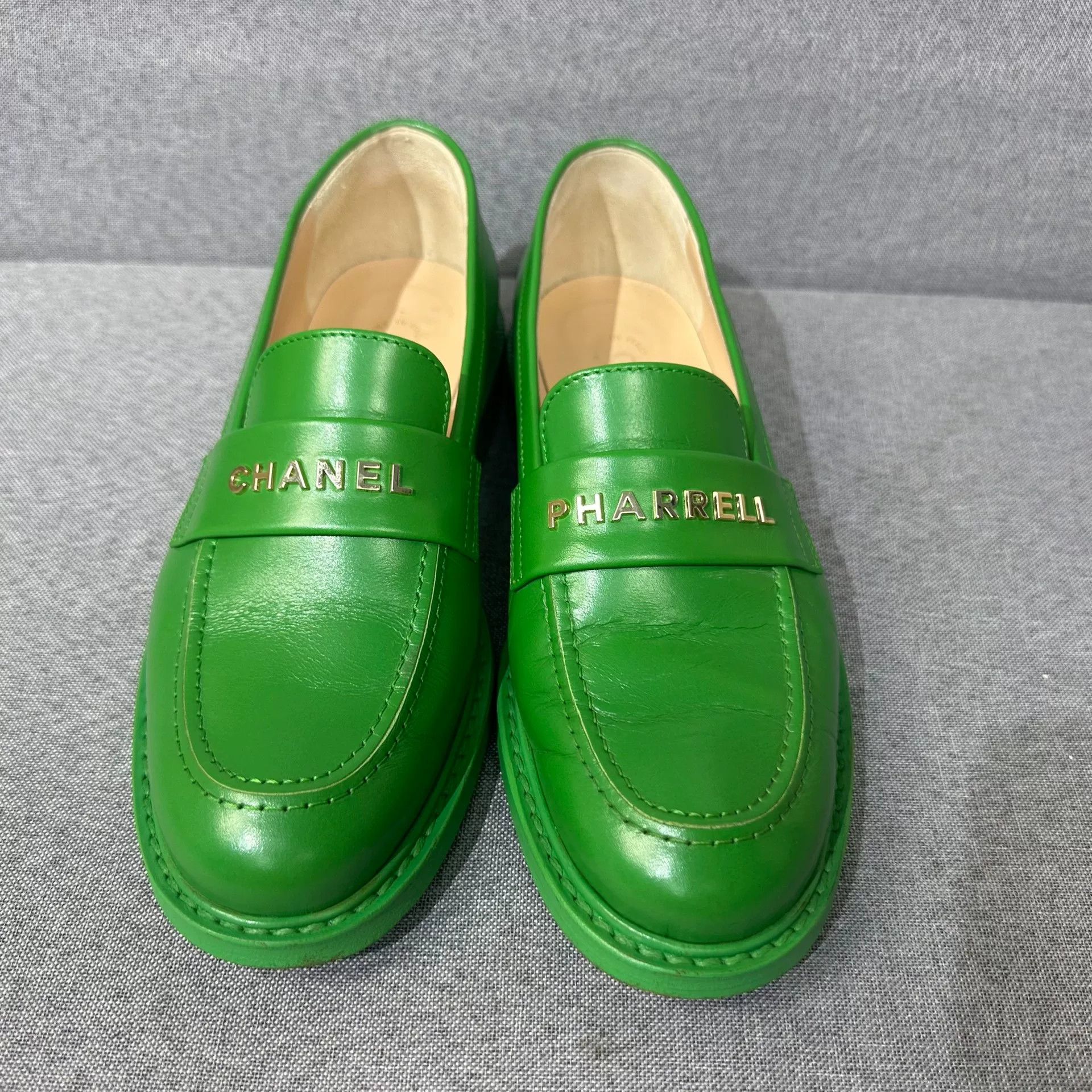 Chanel Chanel Lowtop Sneakers us_8 Women Size US 8 / IT 38 - 4 Thumbnail