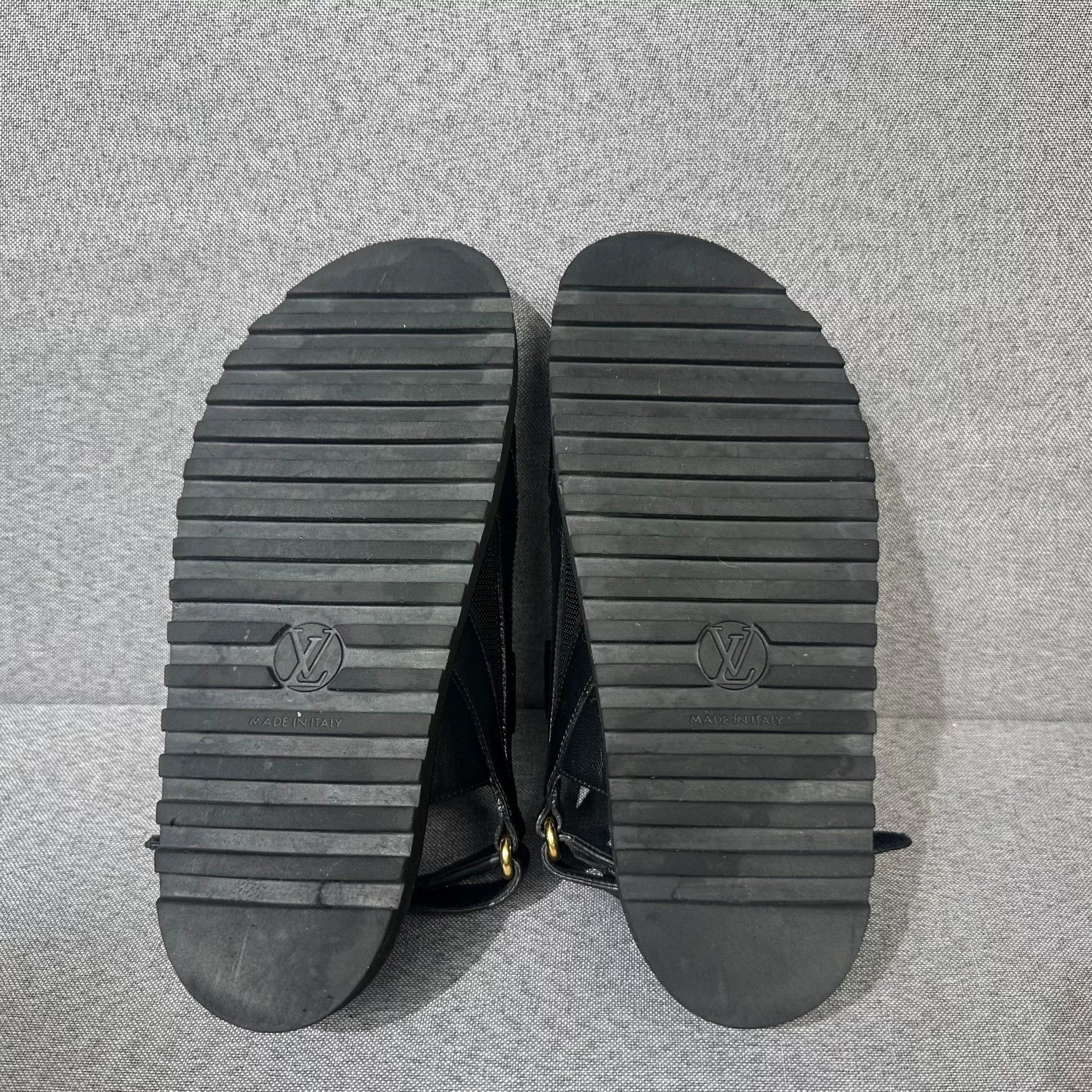 Louis Vuitton Louis Vuitton Retro Printed Gold Sandals us_8 Women Size US 8 / IT 38 - 4 Thumbnail