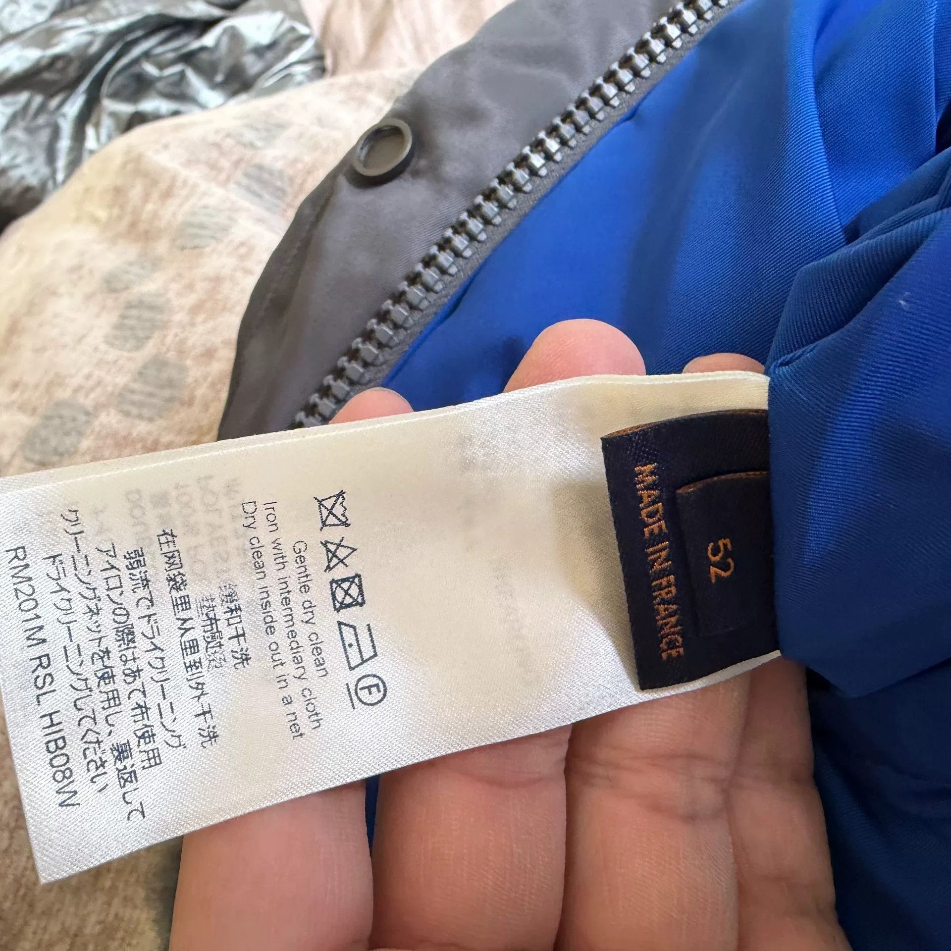 Louis Vuitton Louis Vuitton Light Jacket s Men Size US S / EU 44-46 / 1 - 3 Thumbnail