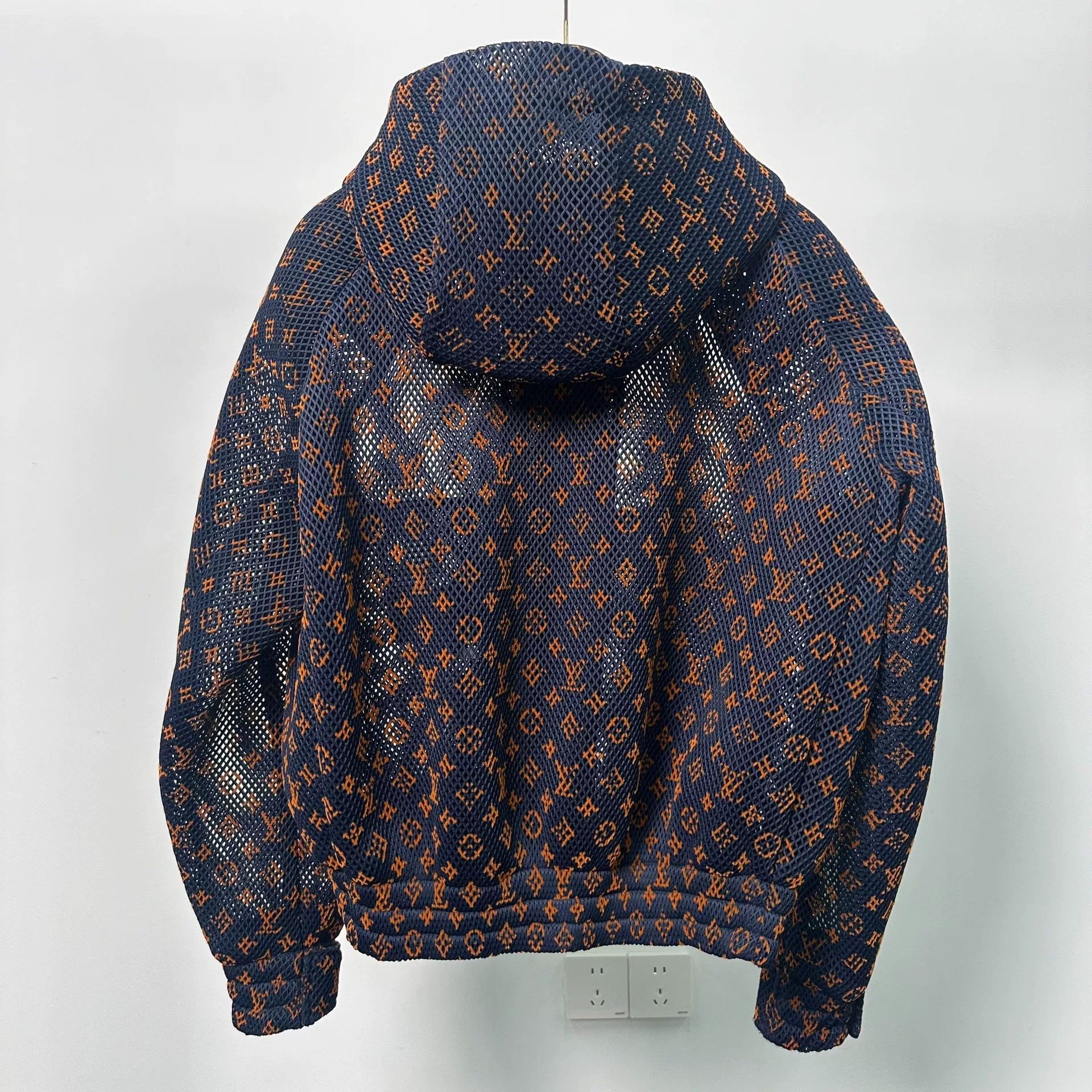 Louis Vuitton Louis Vuitton Tie-Dye Gradient Multi Jacket it_44 Women Size M / US 6-8 / IT 42-44 - 2 Thumbnail