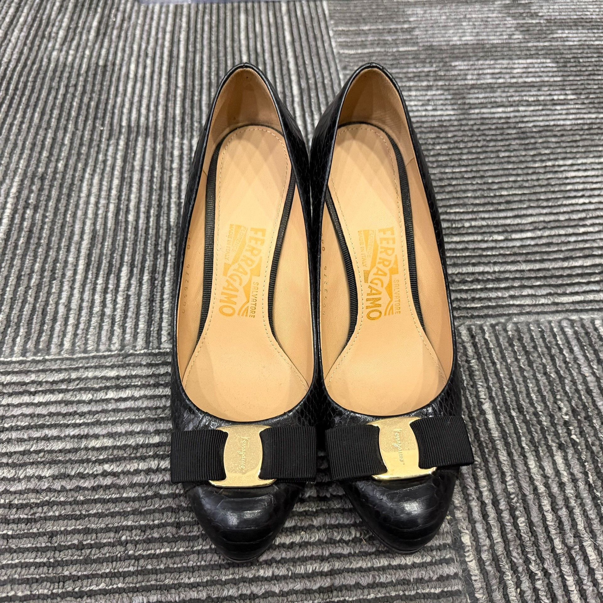 Salvatore Ferragamo Salvatore Ferragamo Lowtop Sneakers us_6 Women Size US 6 / IT 36 - 4 Thumbnail