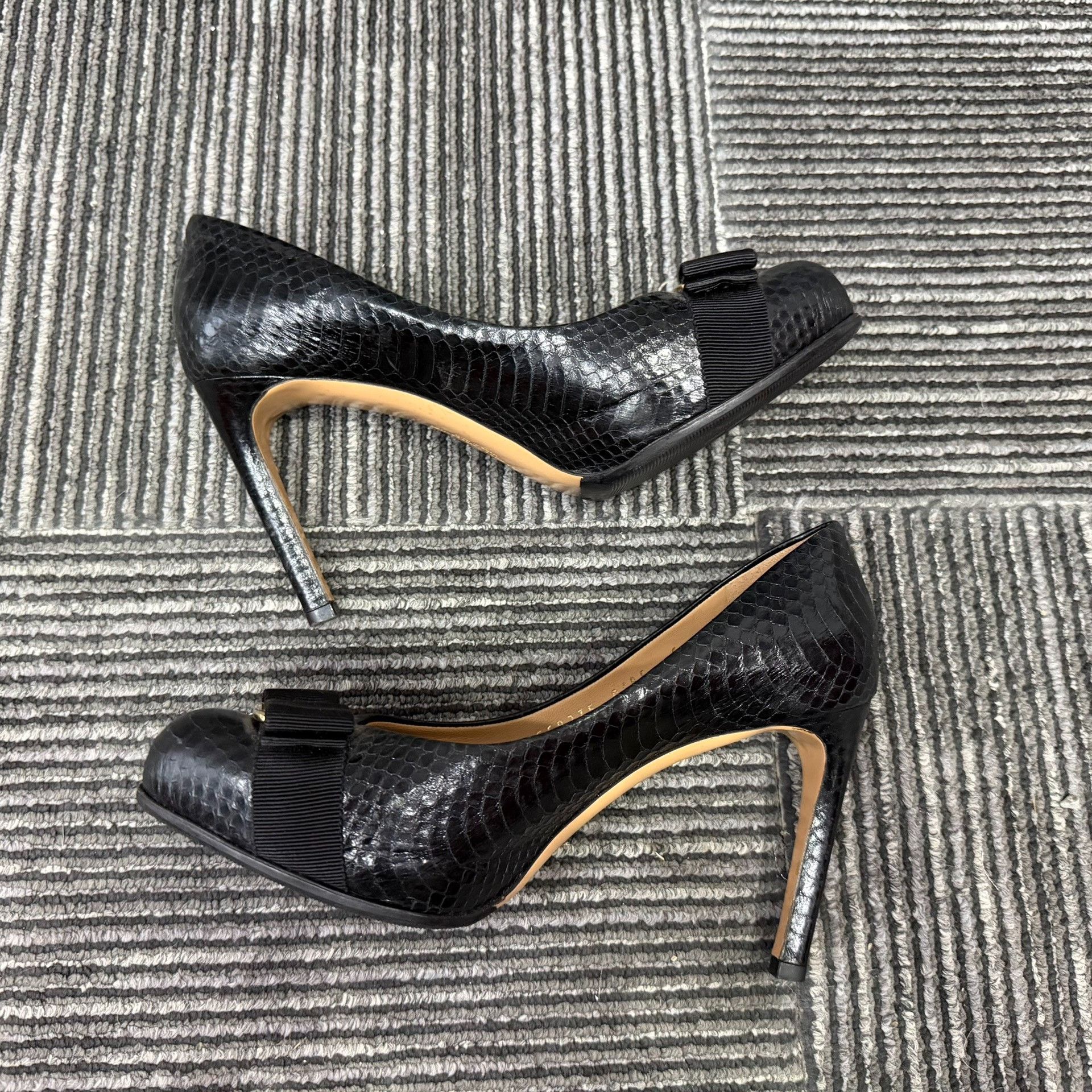 Salvatore Ferragamo Salvatore Ferragamo Lowtop Sneakers us_6 Women Size US 6 / IT 36 - 3 Thumbnail