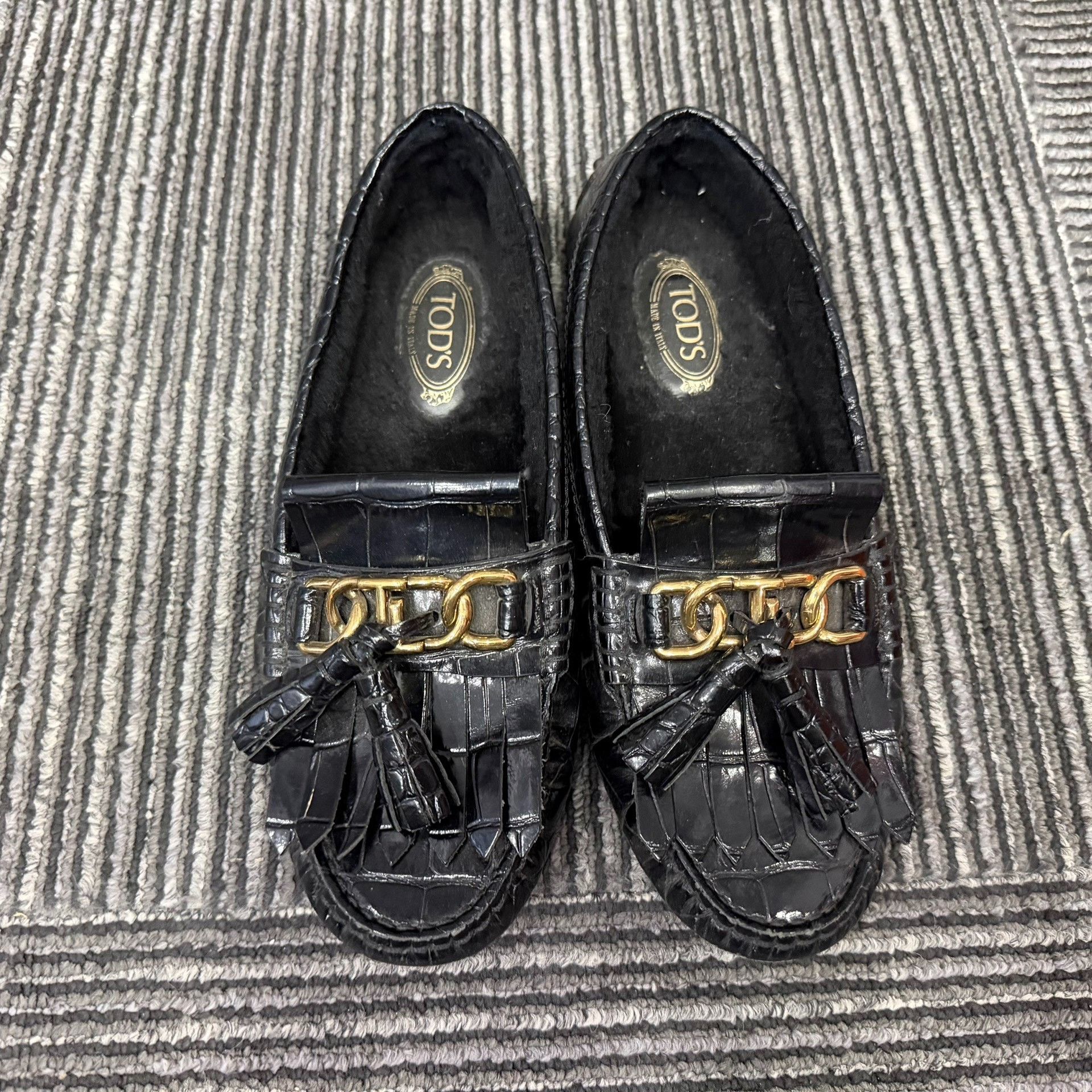 Tod's Tod's Black Lowtop Sneakers us_6 Women Size US 6 / IT 36 - 2 Thumbnail