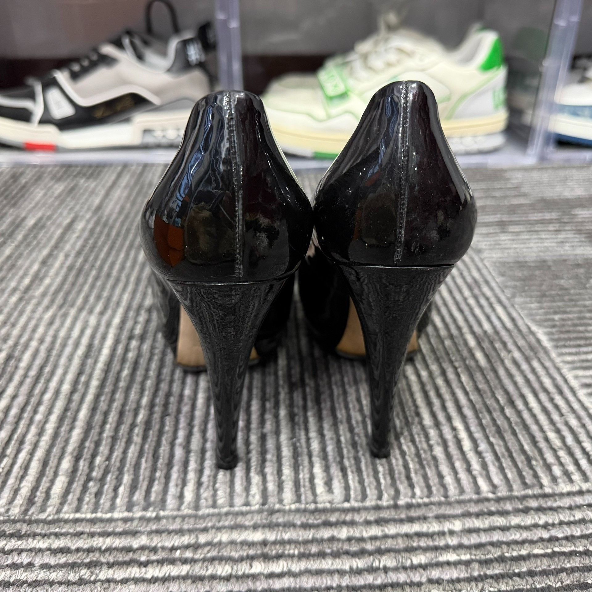 Miu Miu Miu Miu Patent Lowtop Sneakers us_6 Women Size US 6 / IT 36 - 3 Thumbnail