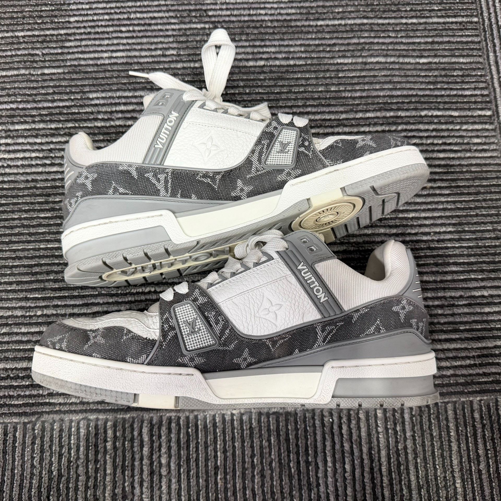 Louis Vuitton Louis Vuitton Training Denim White Lowtop Sneakers 8 Men Size US 8 / EU 41 - 3 Thumbnail