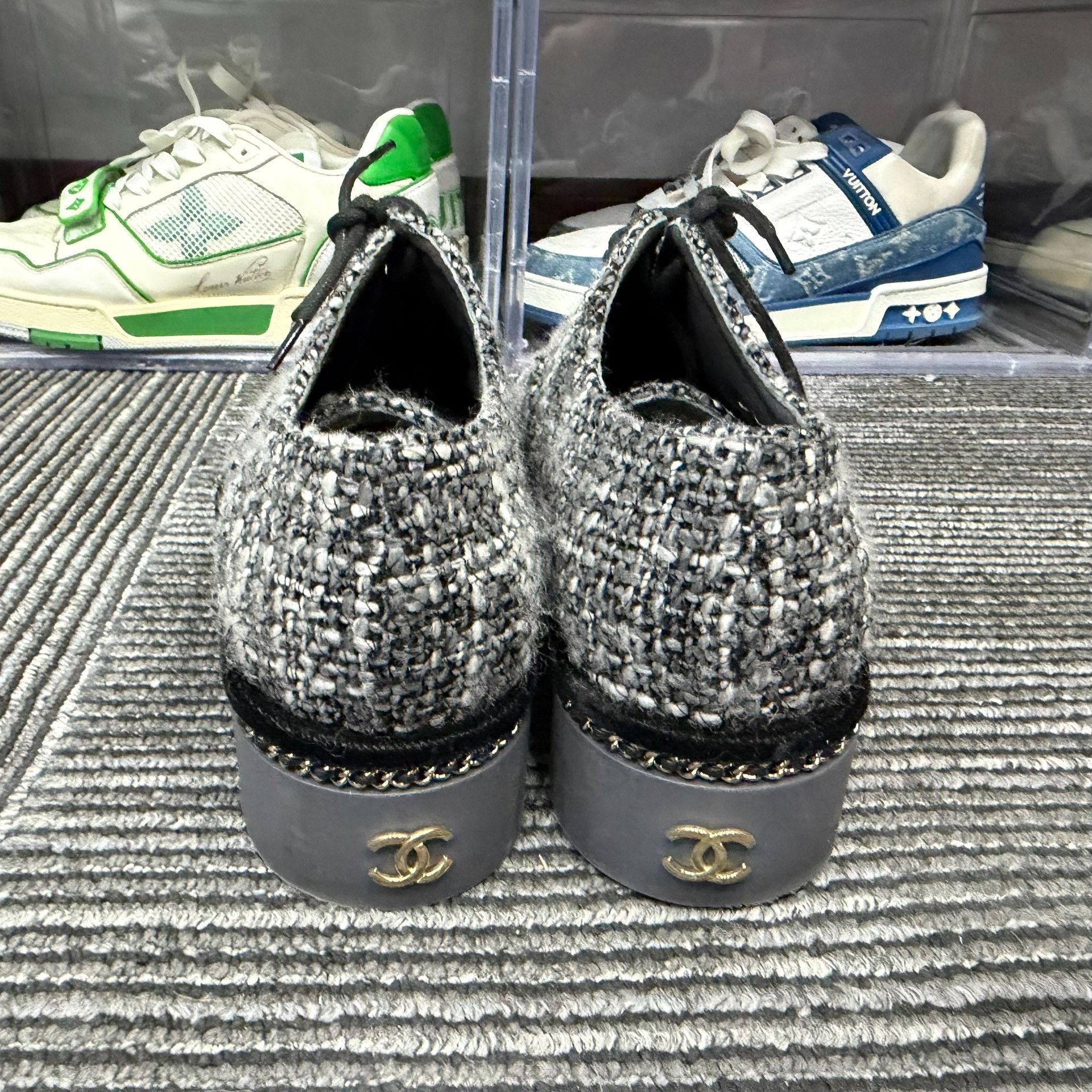 Chanel Chanel Retro Lowtop Sneakers us_7 Women Size US 7 / IT 37 - 5 Thumbnail