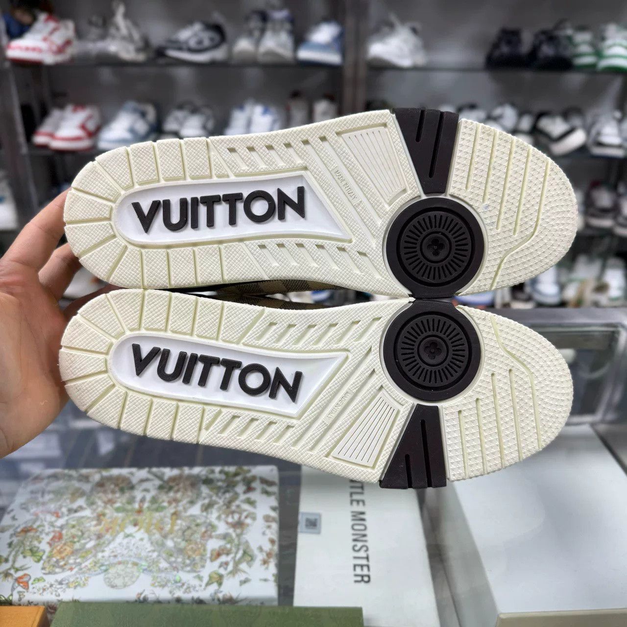 Louis Vuitton LV Trainer Checkerboard Size US 10 / EU 43 - 7 Thumbnail
