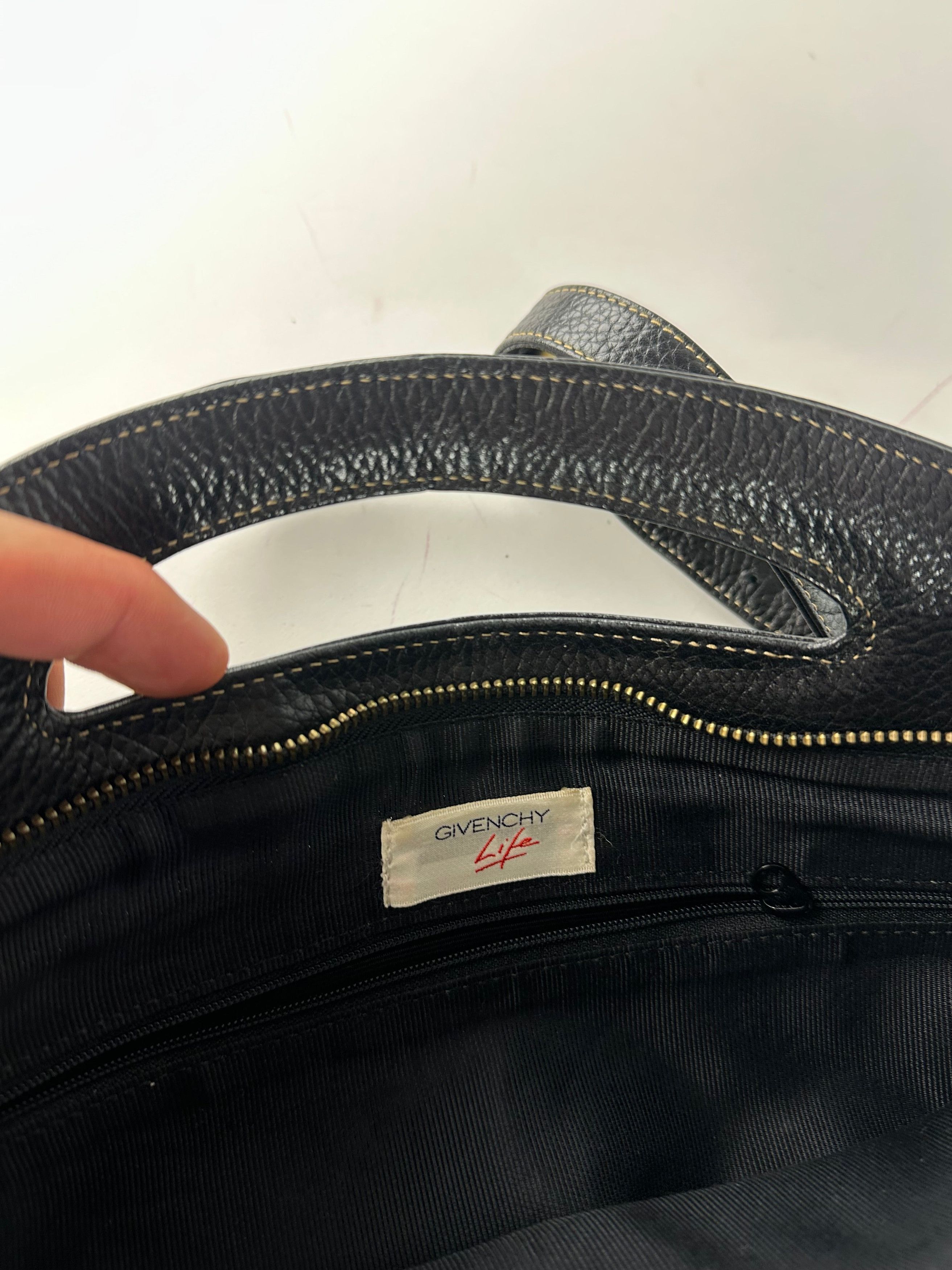 Givenchy Vintage 2Way Leather Bag Black Size ONE SIZE - 5 Thumbnail