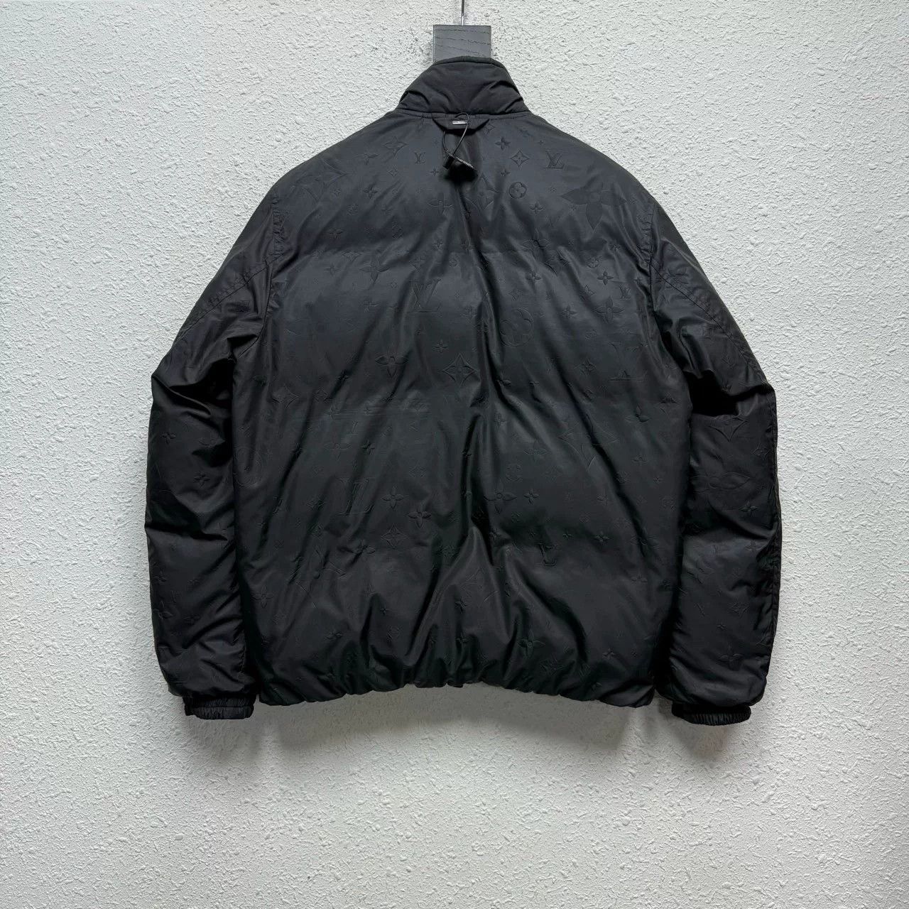 Louis Vuitton Louis Vuitton Monogram Reversible Down Jacket Size US S / EU 44-46 / 1 - 2 Thumbnail