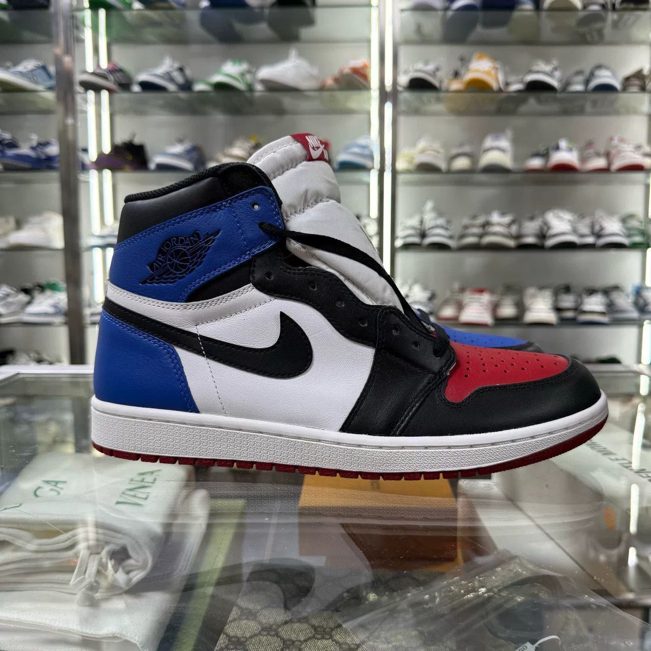 Jordan Brand Air Jordan 1 Red Blue Top3 Size US 11 / EU 44 - 2 Thumbnail