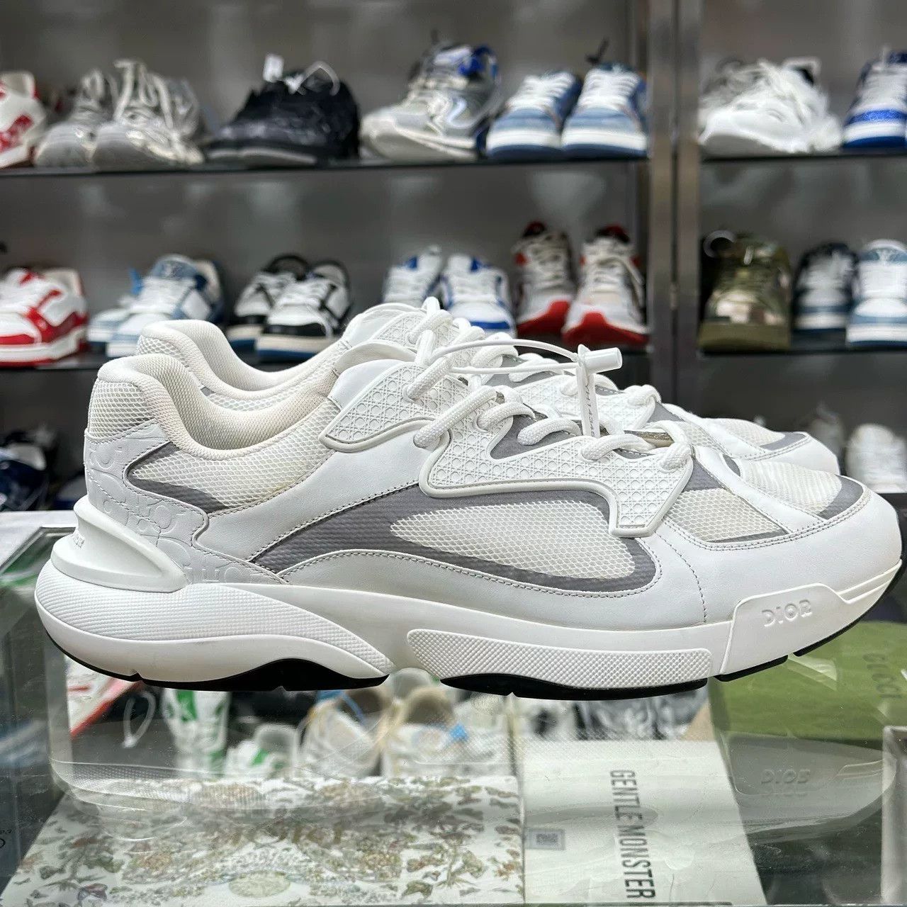 Dior DIOR B24 White Gray Sneakers Size US 11 / EU 44 - 3 Thumbnail