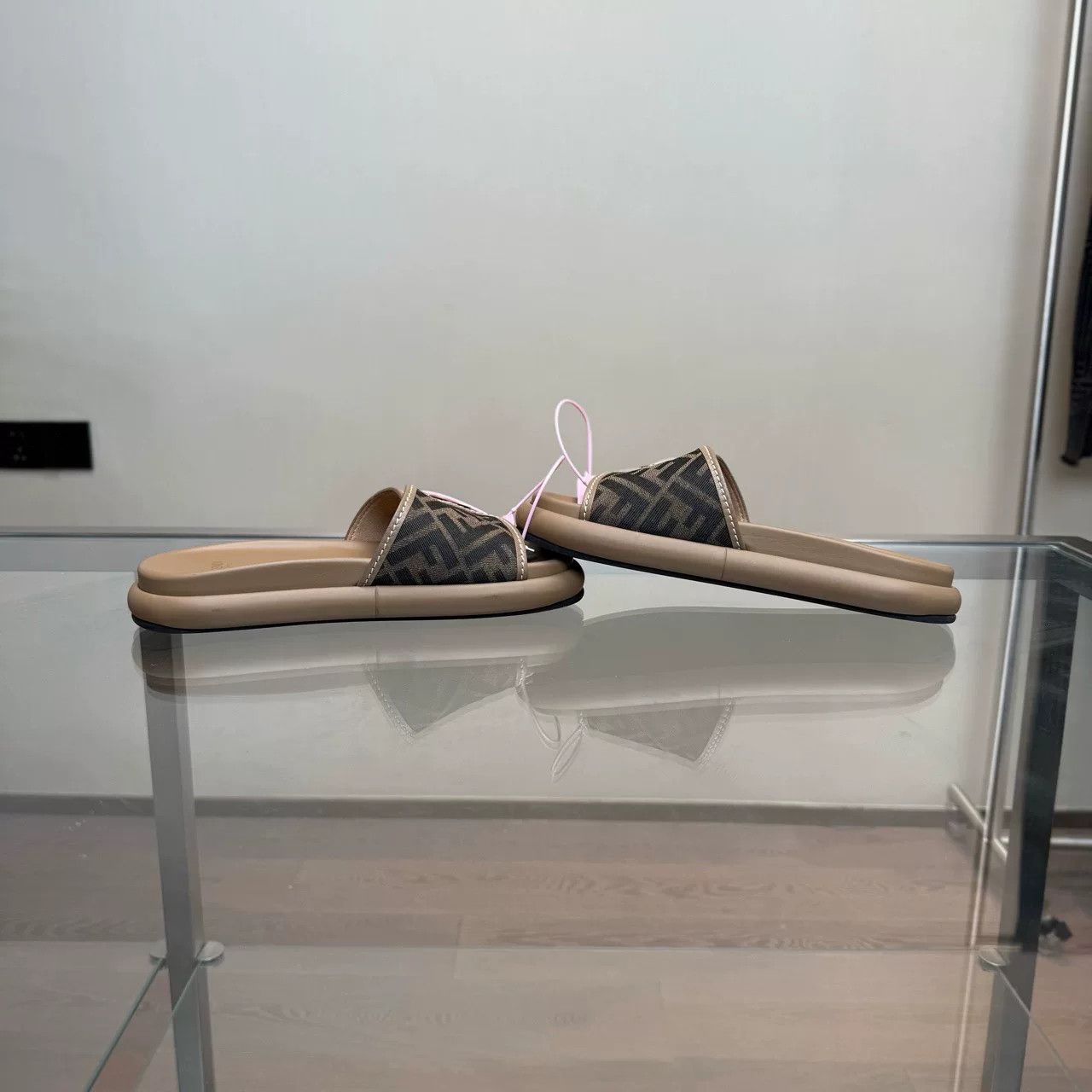 Fendi Fendi Double F Logo Slippers Size US 6 / IT 36 - 4 Thumbnail