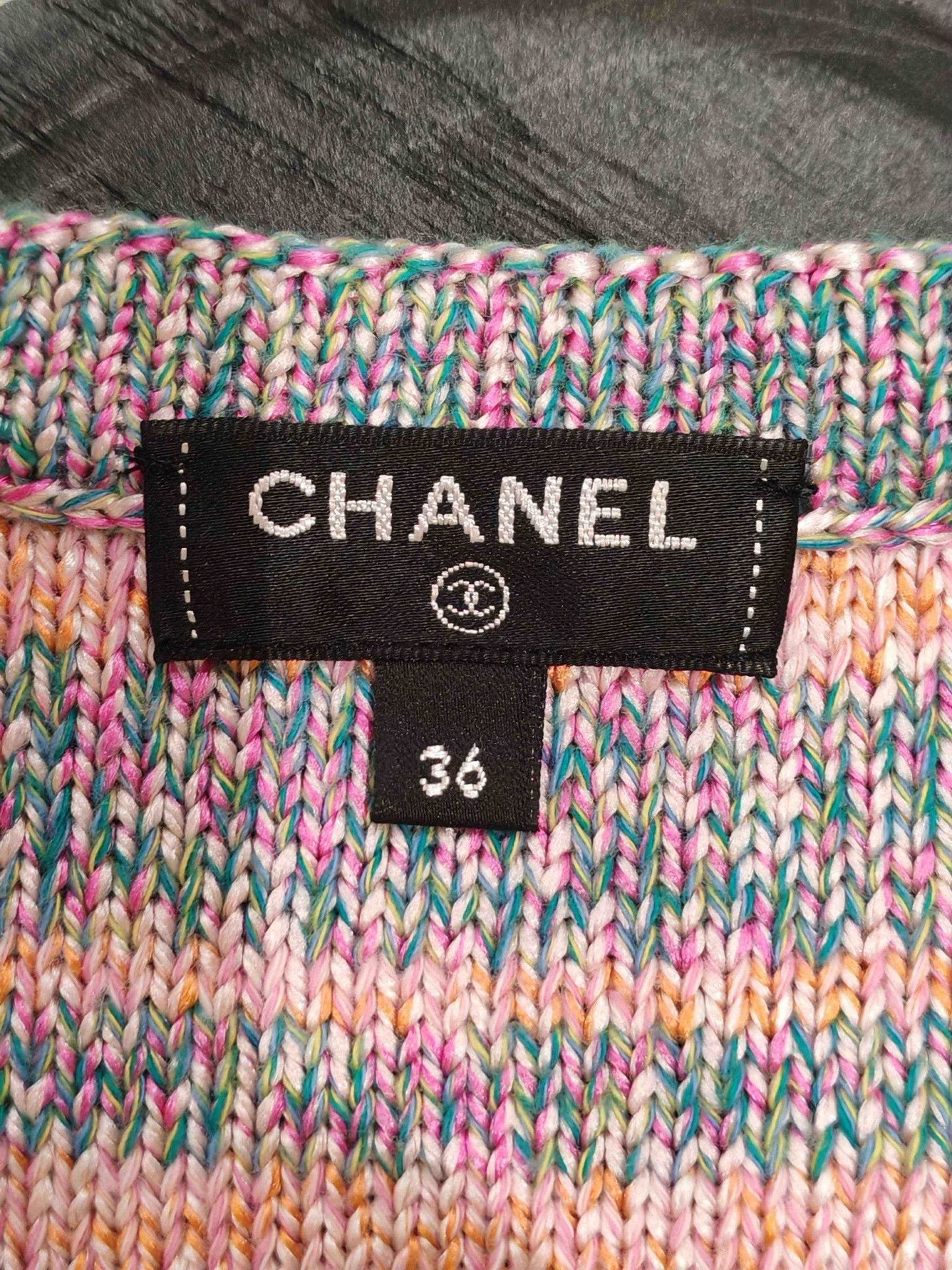 Chanel Chanel Sleeveless Knit Top Size XS / US 0-2 / IT 36-38 - 3 Thumbnail