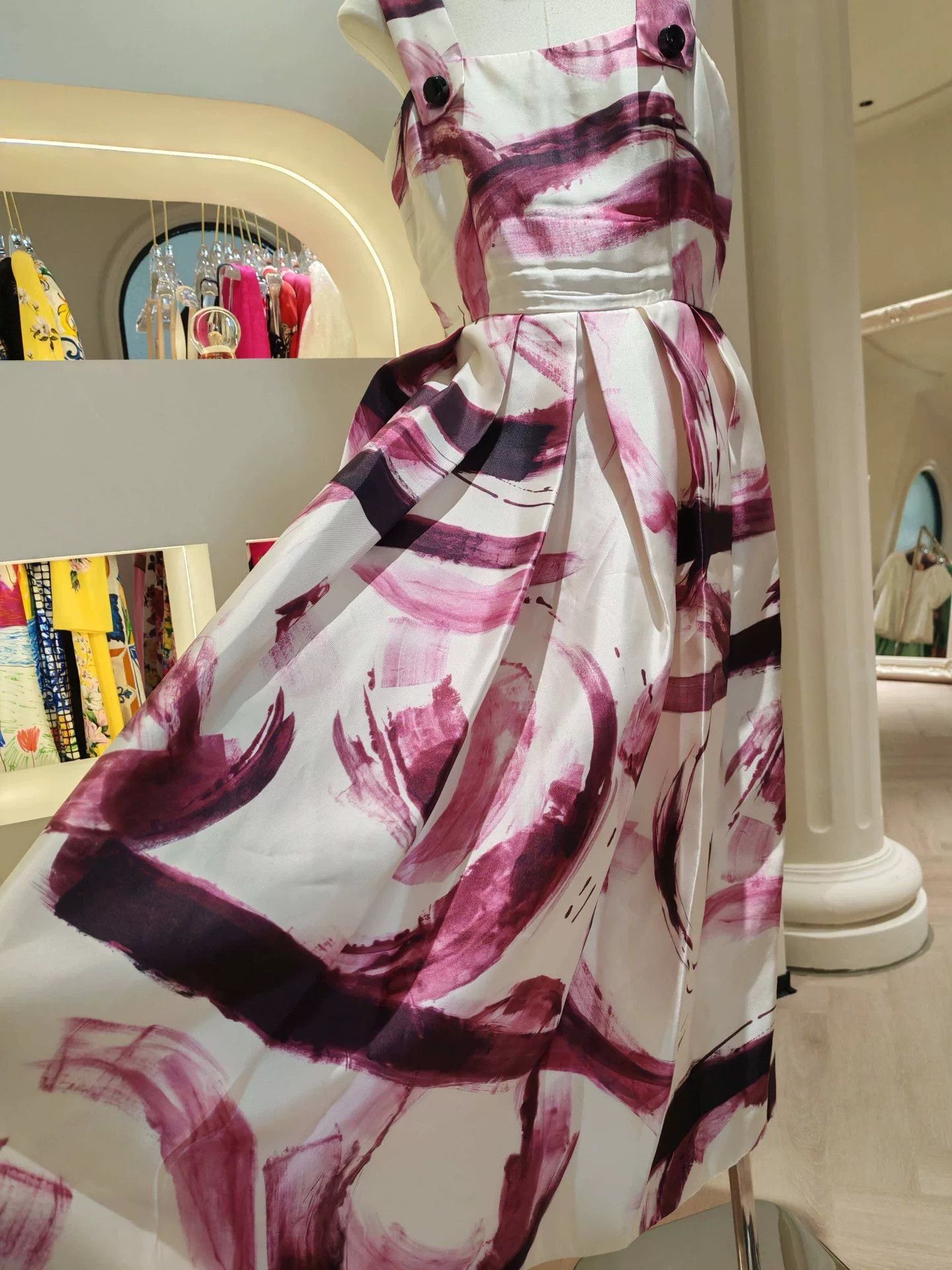 Dolce & Gabbana Dolce & Gabbana Runway Dress Size S / US 4 / IT 40 - 8 Thumbnail