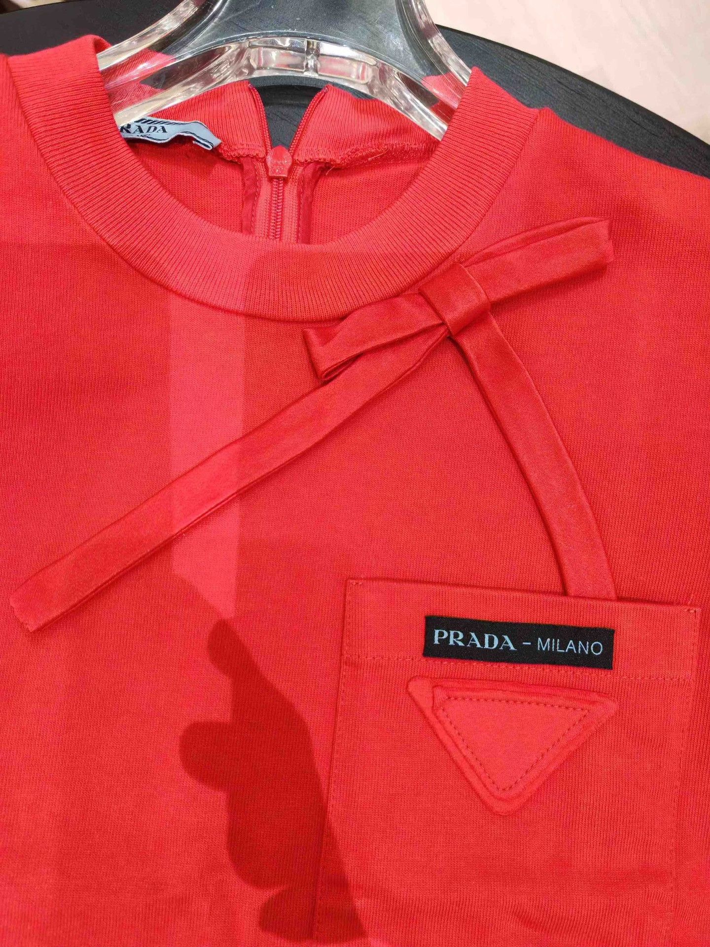 Prada Prada Red Bow Short Sleeve T-shirt 36 Size XS / US 0-2 / IT 36-38 - 6 Thumbnail