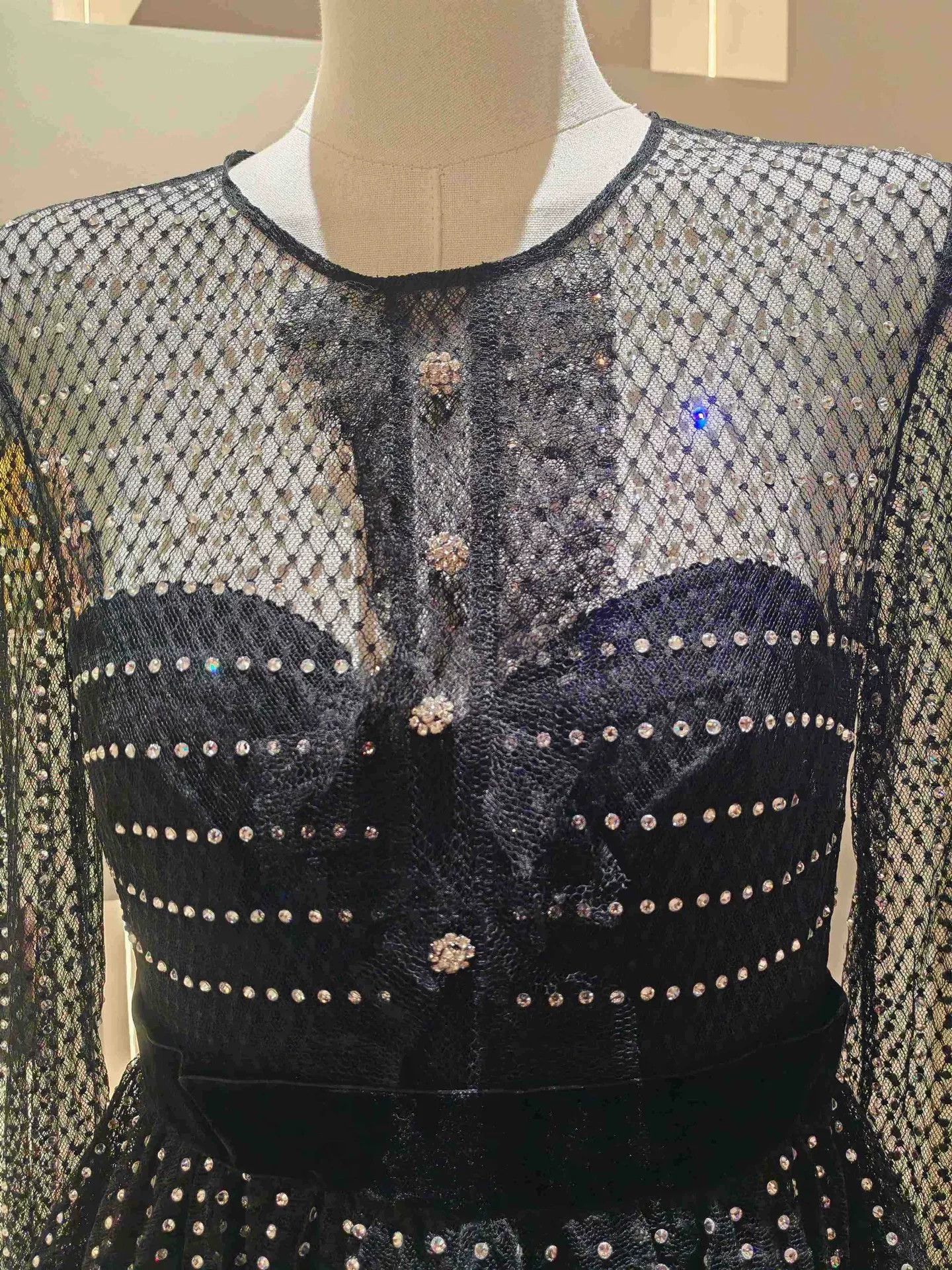 Philosophy di Lorenzo Serafini Philosophy Black Sequin Dress Size XXS / US 00 / IT 34 - 7 Thumbnail