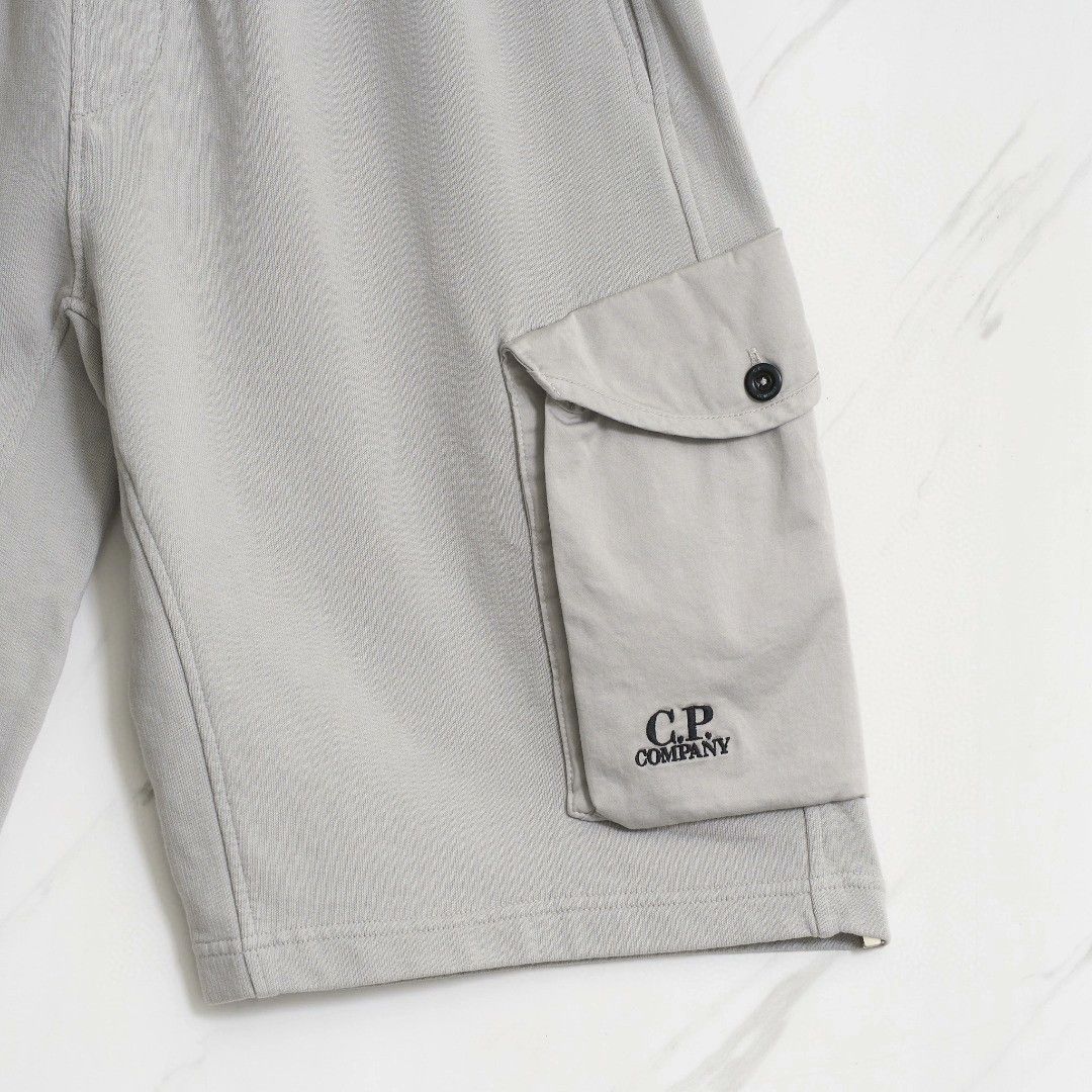 C.P. Company C.P. Company Men's Cargo Shorts Size US 28 / EU 44 - 3 Thumbnail