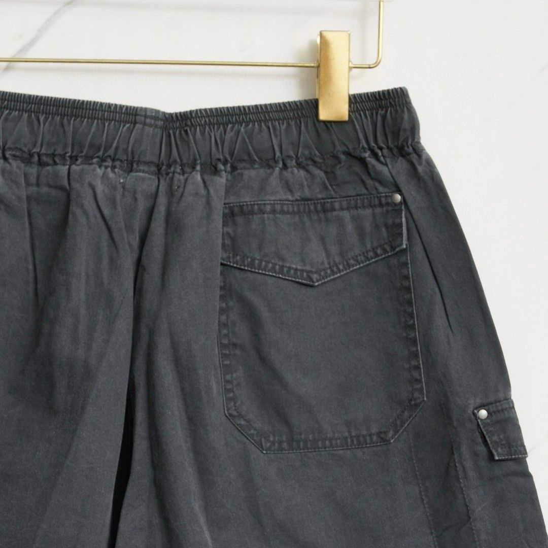 John Elliott John Elliott Men's Straight Cargo Shorts Size US 26 / EU 42 - 5 Thumbnail
