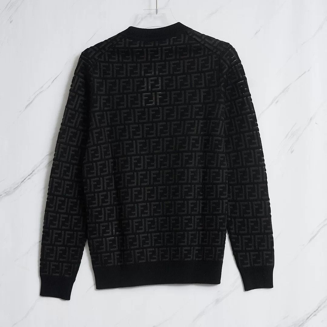 Fendi Fendi Men's Embossed Hollow Round Neck Sweater Size US M / EU 48-50 / 2 - 5 Thumbnail