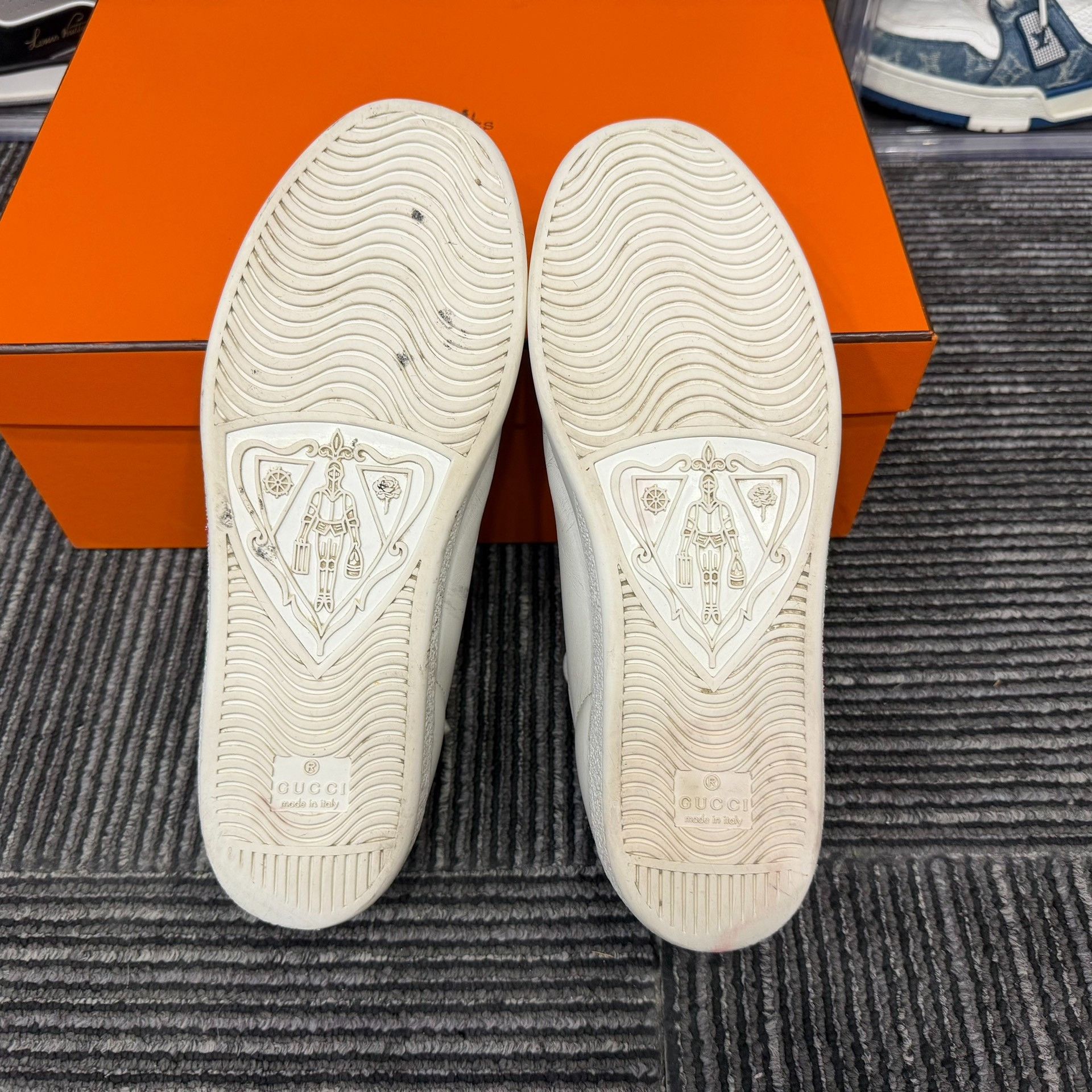 Gucci Gucci Lowtop Sneakers 5.5 Men Size US 5.5 / EU 38 - 6 Thumbnail