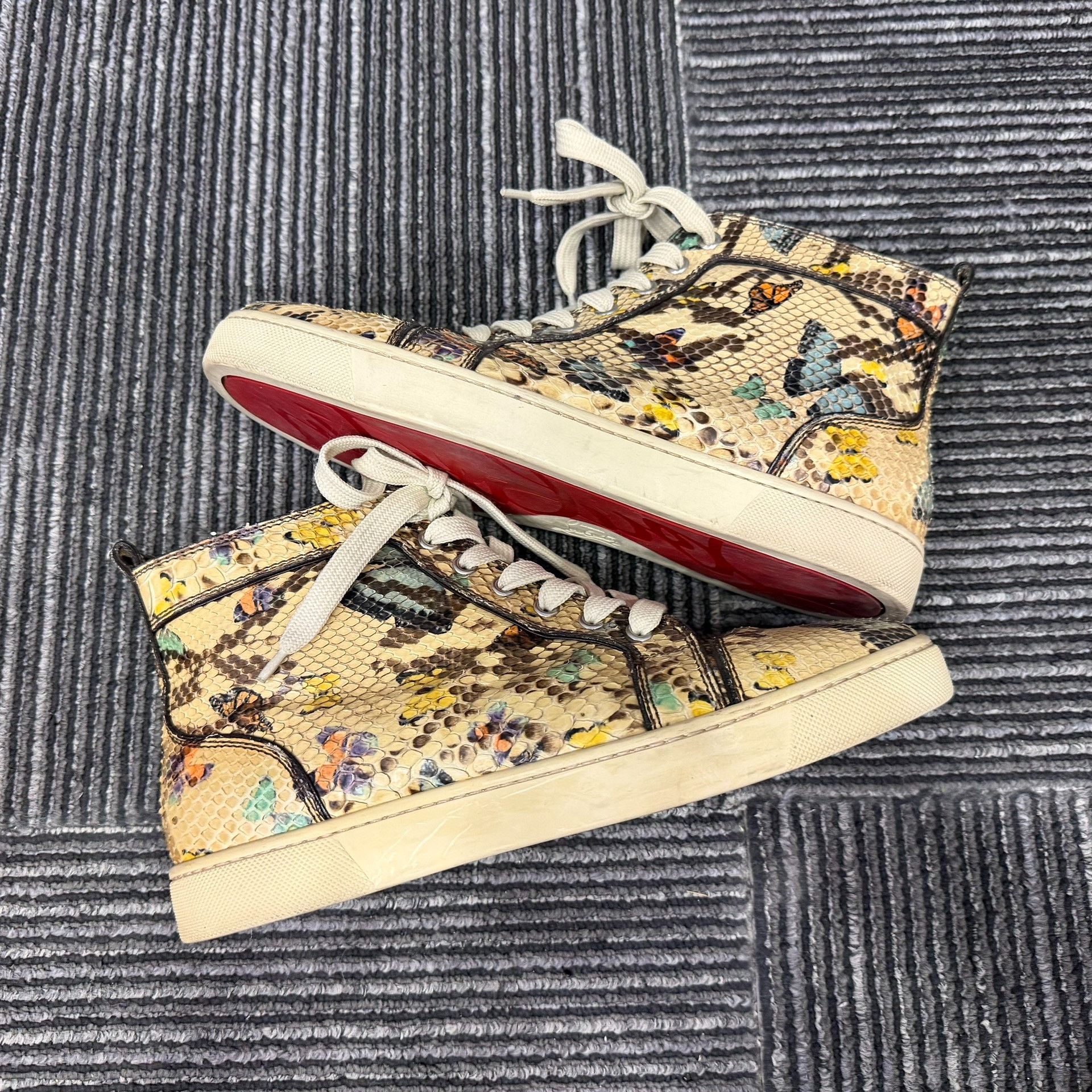 Christian Louboutin Christian Louboutin Hitop Sneakers 7 Men Size US 7 / EU 40 - 2 Thumbnail