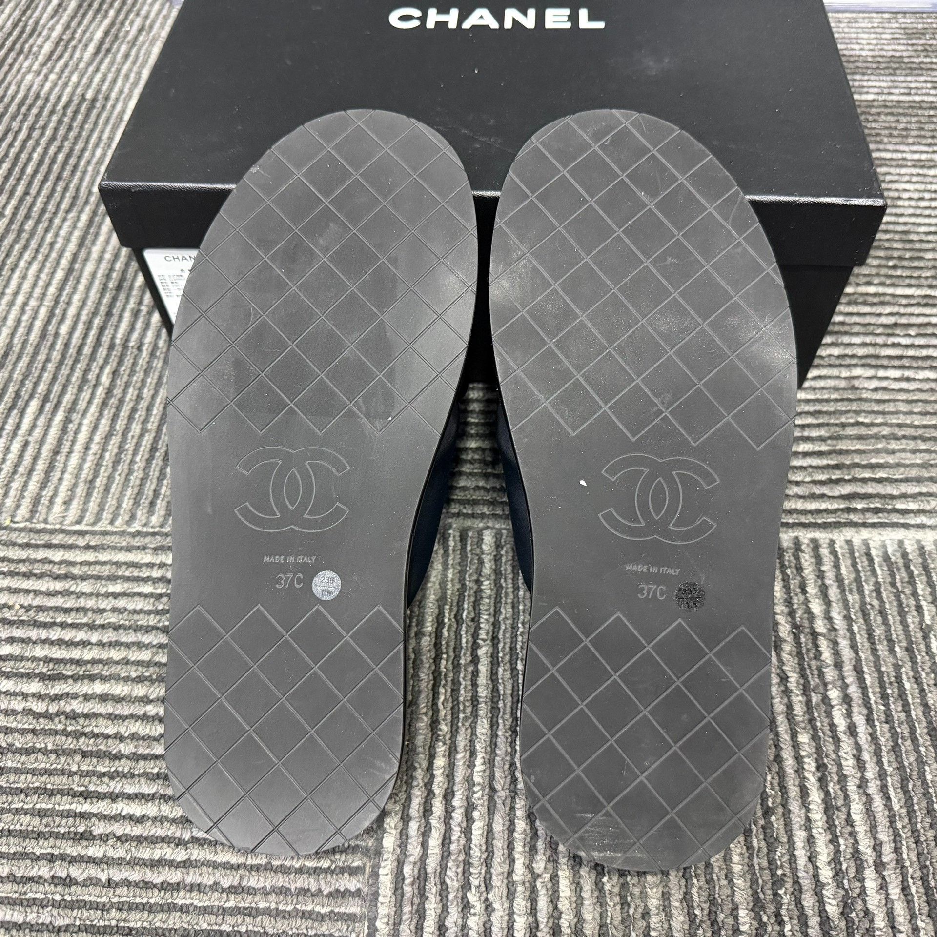 Chanel Chanel Sandals us_7 Women Size US 7 / IT 37 - 4 Thumbnail