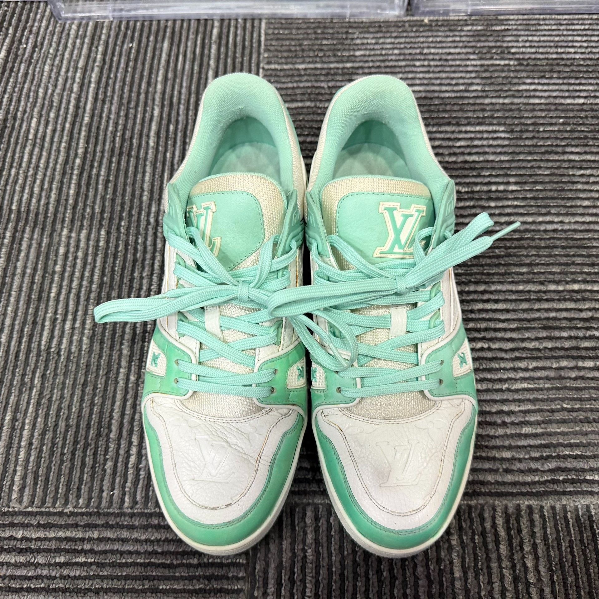 Louis Vuitton Louis Vuitton Training Green Lowtop Sneakers 8 Men Size US 8 / EU 41 - 4 Thumbnail