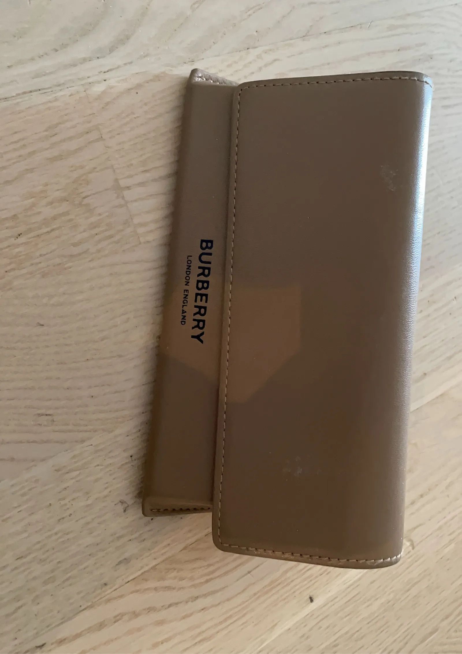 Burberry Burberry Sunglasses Size ONE SIZE - 2 Thumbnail