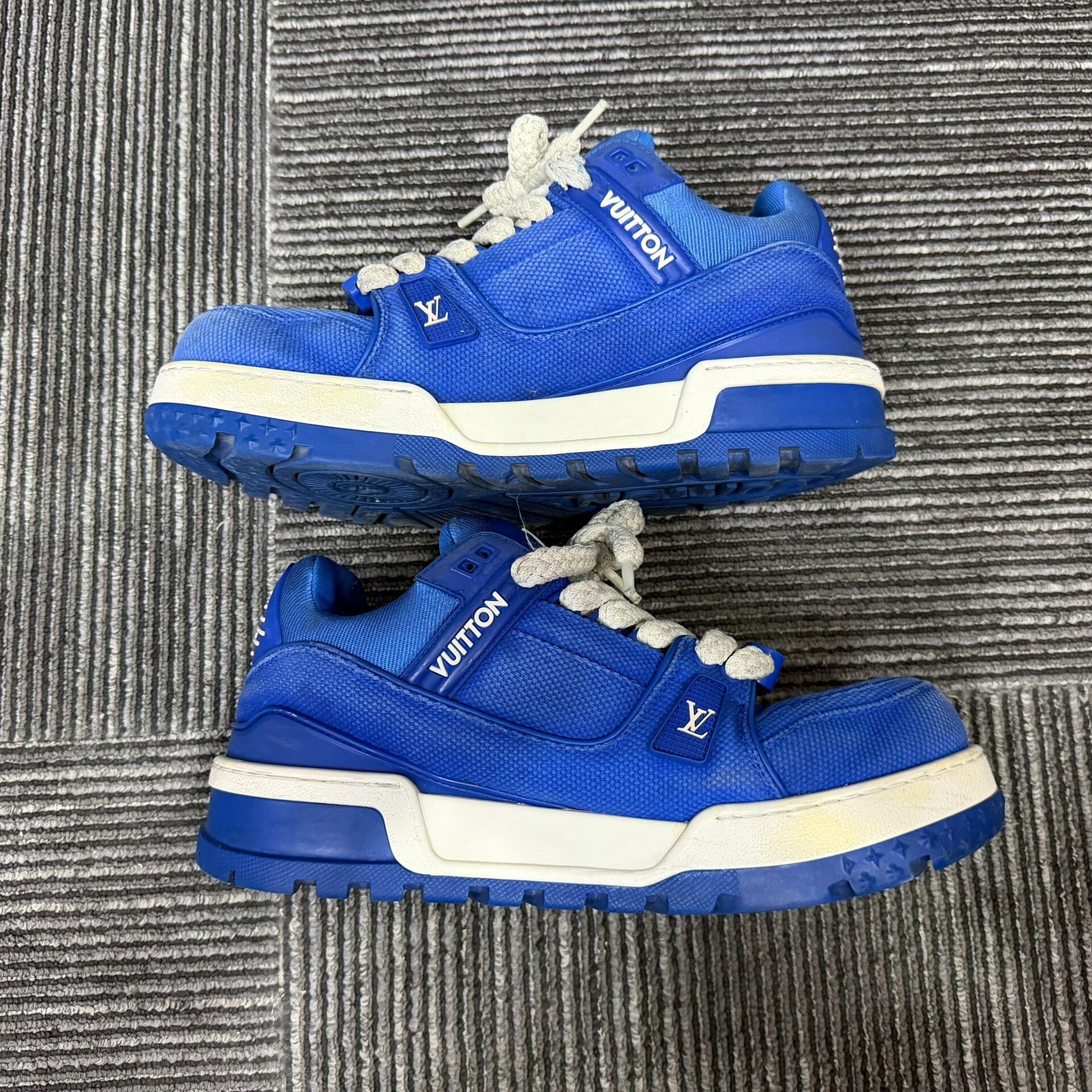 Louis Vuitton Louis Vuitton Training Blue Lowtop Sneakers 10 Men Size US 10 / EU 43 - 3 Thumbnail