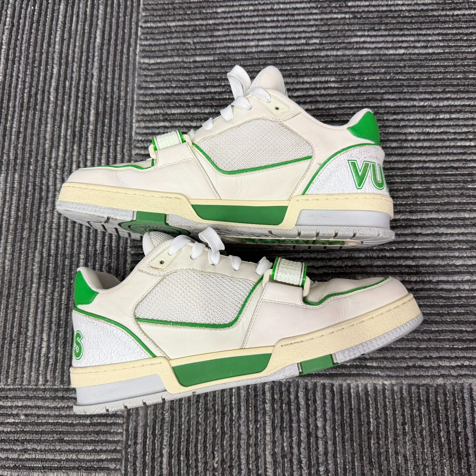 Louis Vuitton Louis Vuitton Training Green Lowtop Sneakers 7 Men Size US 7 / EU 40 - 3 Thumbnail