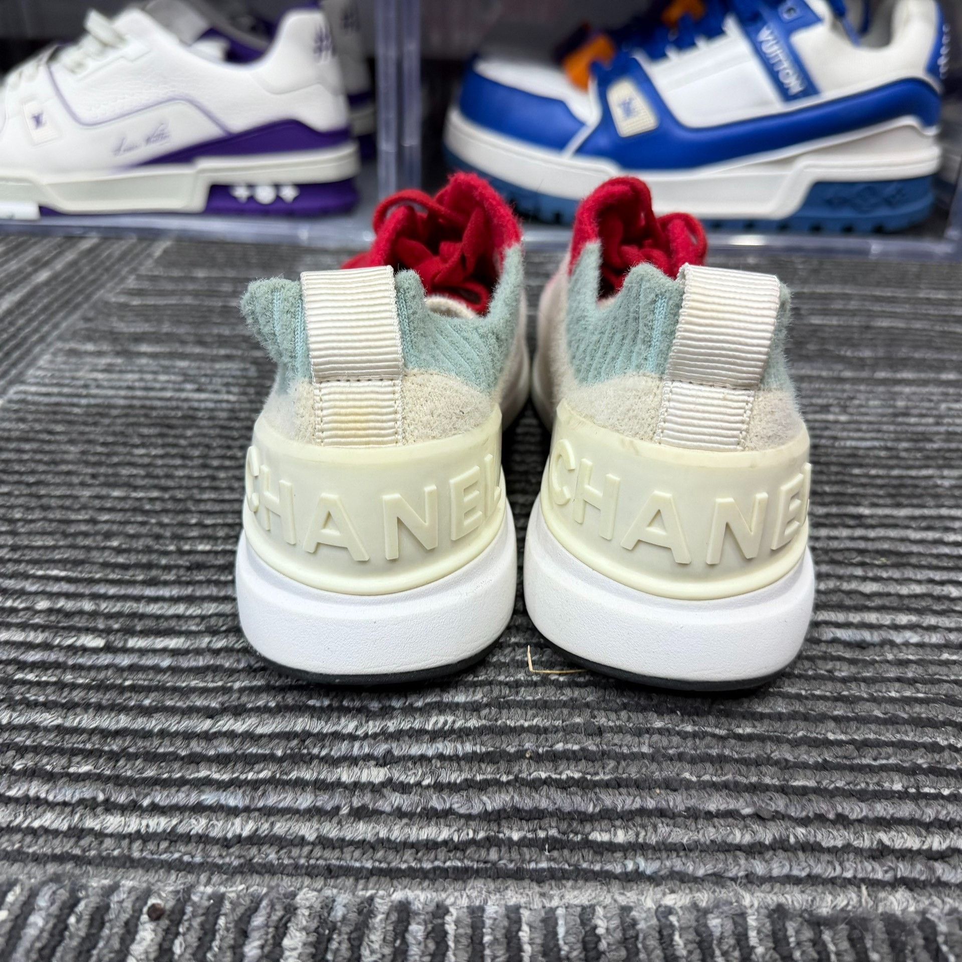 Chanel Chanel Limited Lowtop Sneakers it_34-5 Women Size US 4.5 / IT 34.5 - 5 Thumbnail