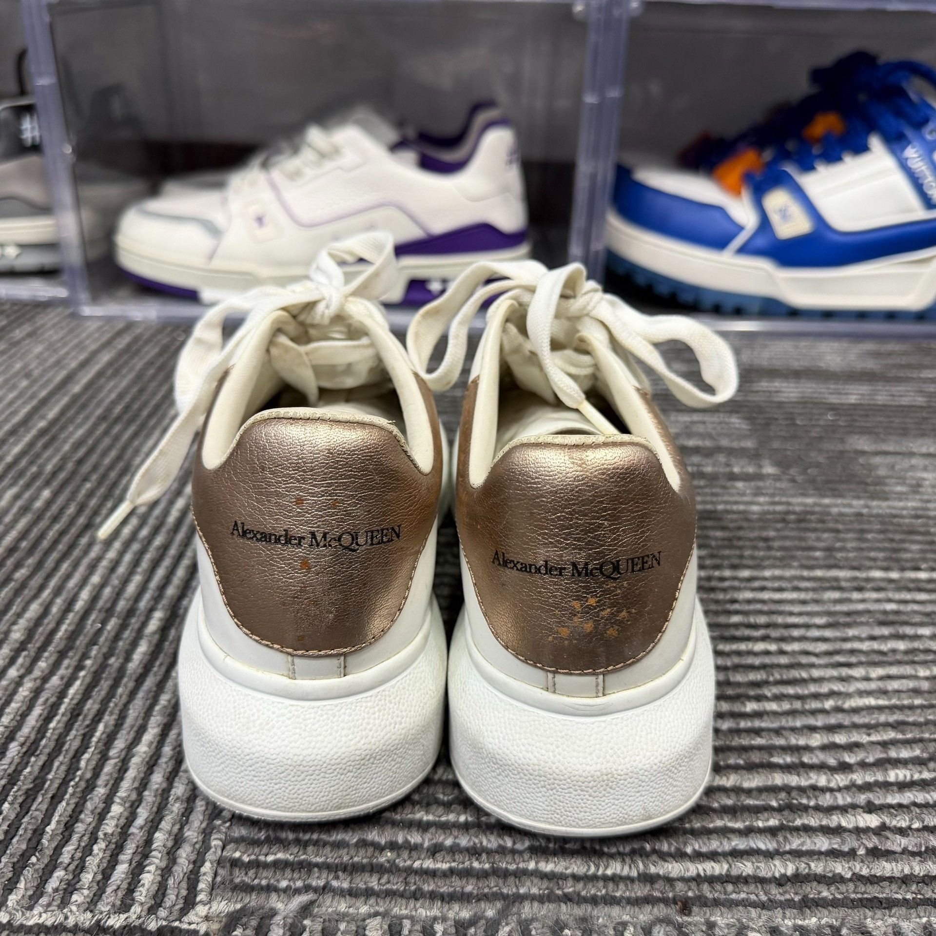 Alexander McQueen Alexander McQueen White Lowtop Sneakers us_5 Women Size US 5 / IT 35 - 5 Thumbnail