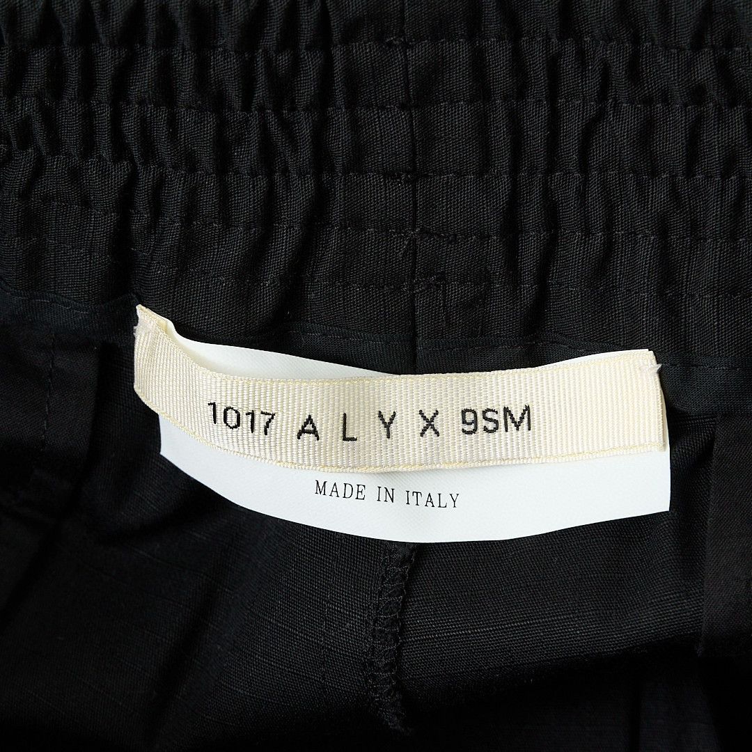 1017 ALYX 9SM 1017 ALYX 9SM Men's Leather Paneled Shorts Size US 30 / EU 46 - 6 Thumbnail